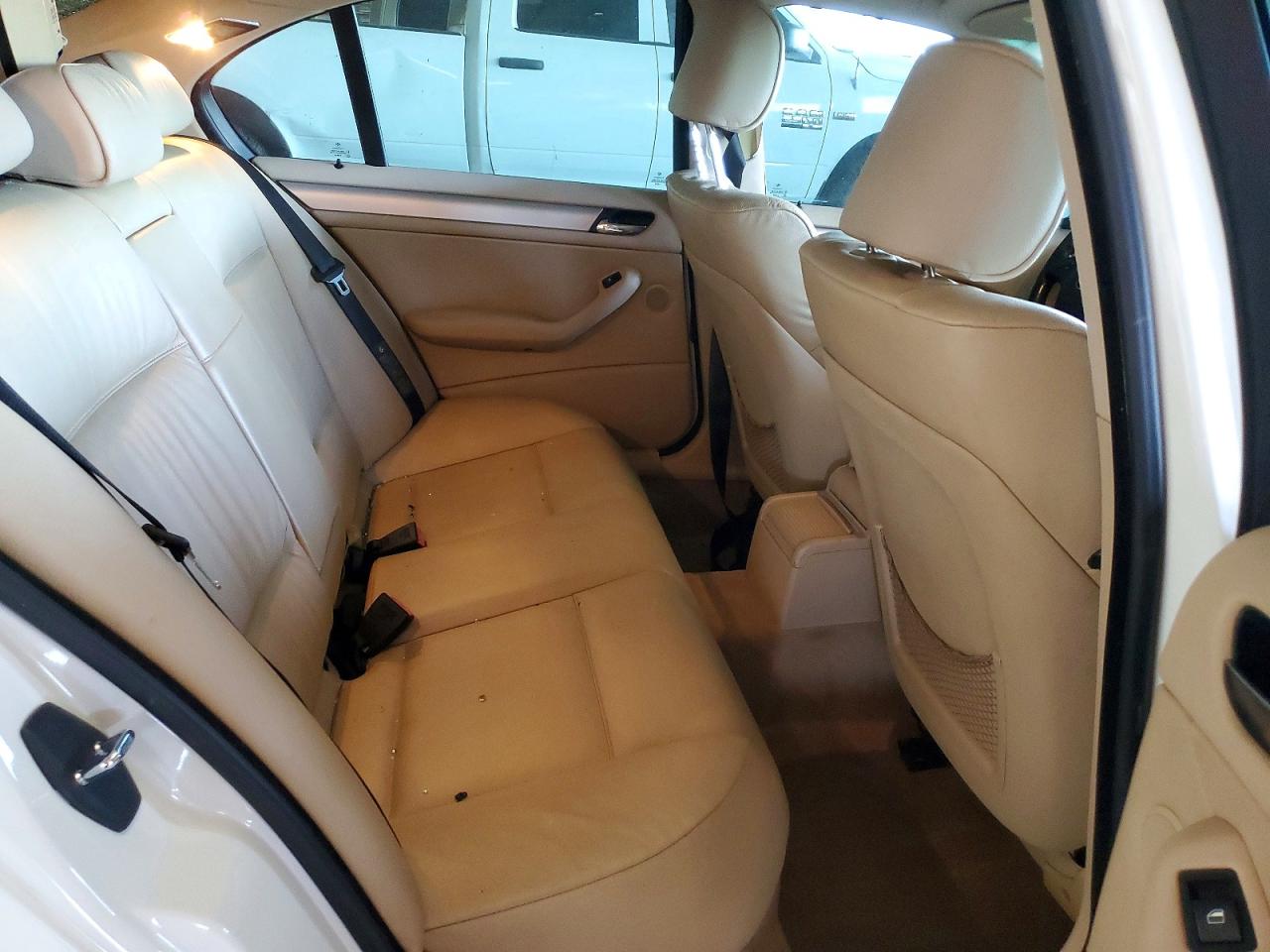 2004 Bmw 325 I White vin: WBAEV334X4KR30356