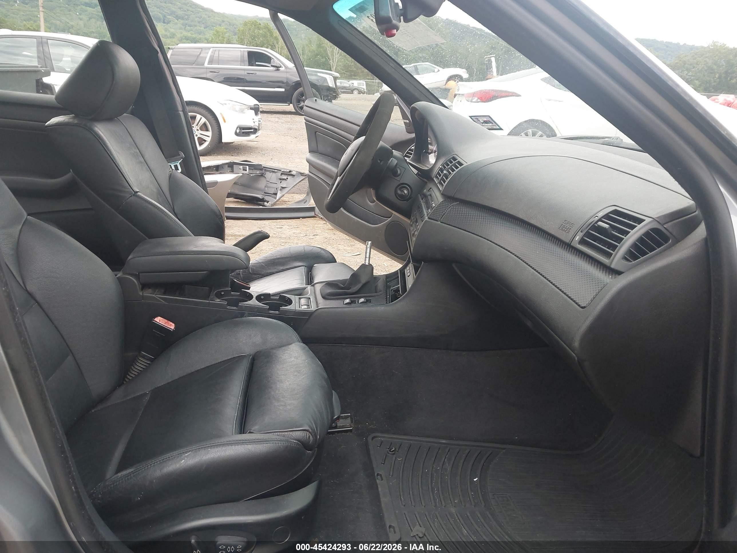 2005 Bmw 330i   Blue vin: WBAEV53405KM08400