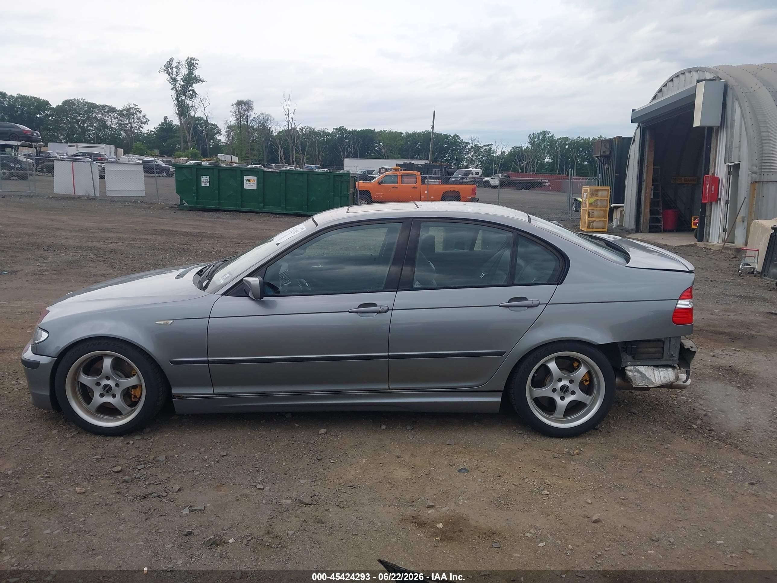 2005 Bmw 330i   Blue vin: WBAEV53405KM08400
