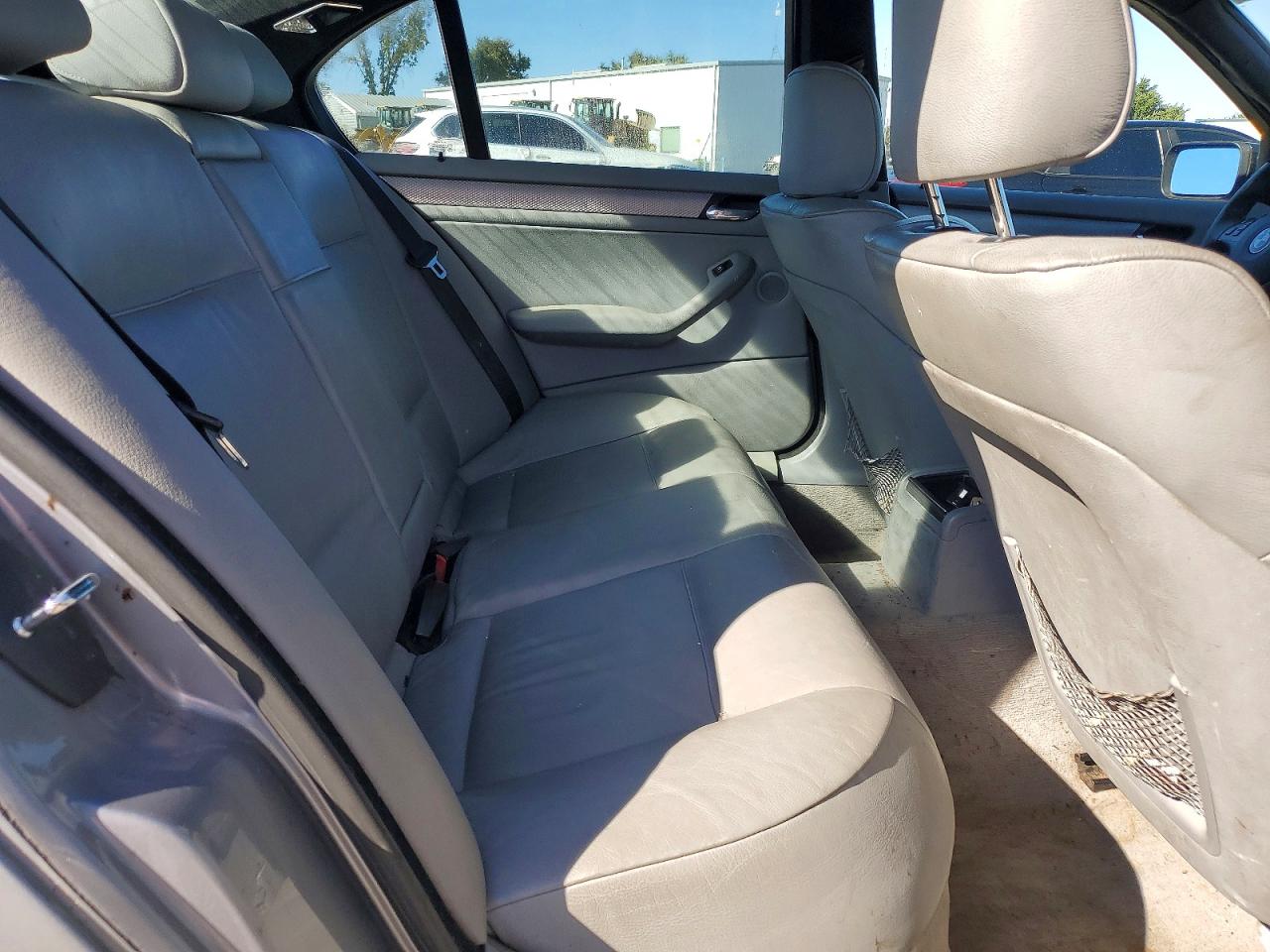 2004 Bmw 330 I Gray vin: WBAEV53414KM33935