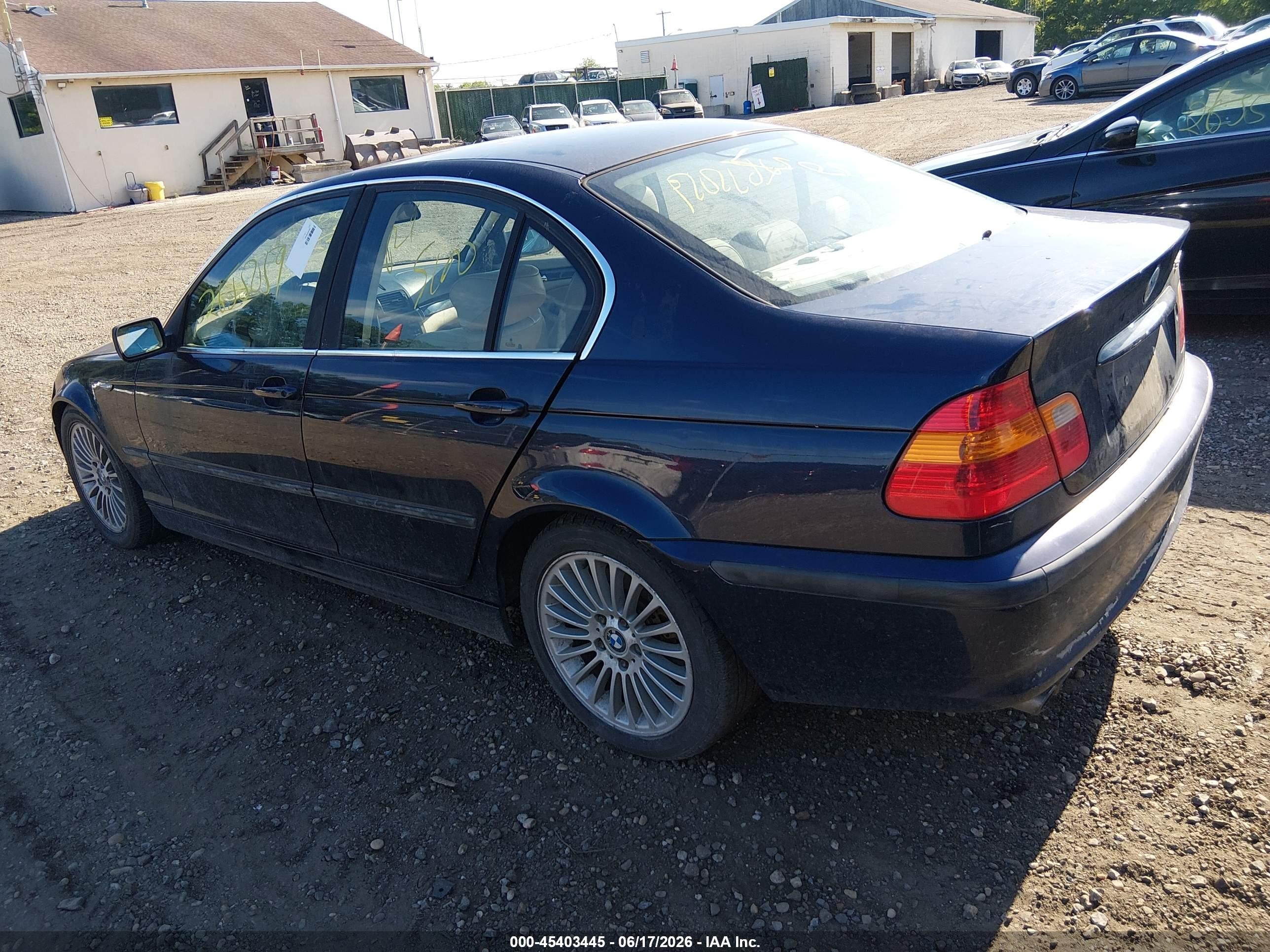 2003 Bmw 330i   Blue vin: WBAEV53423KM28208
