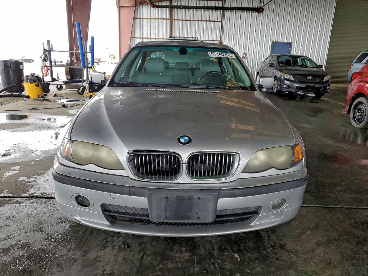 2004 Bmw Motorrad 330e Silver vin: WBAEV53434KM34388