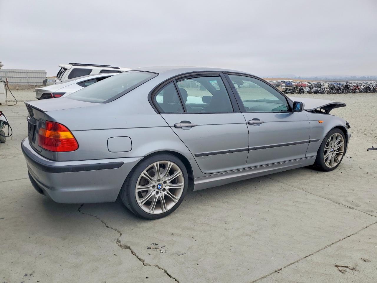 2005 Bmw 330 I Silver vin: WBAEV53445KM08481