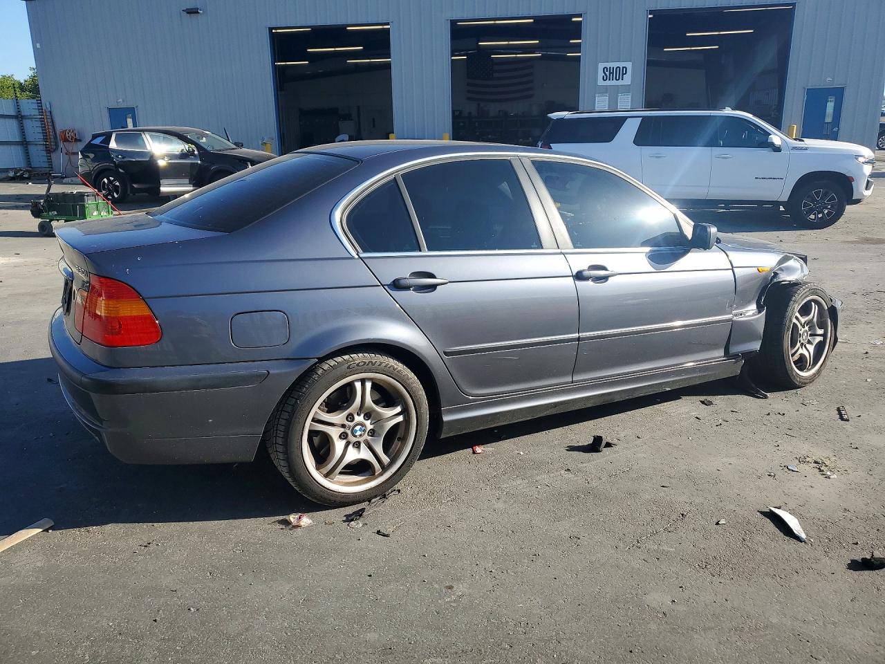 2002 Bmw 330 I Gray vin: WBAEV53452KM02068