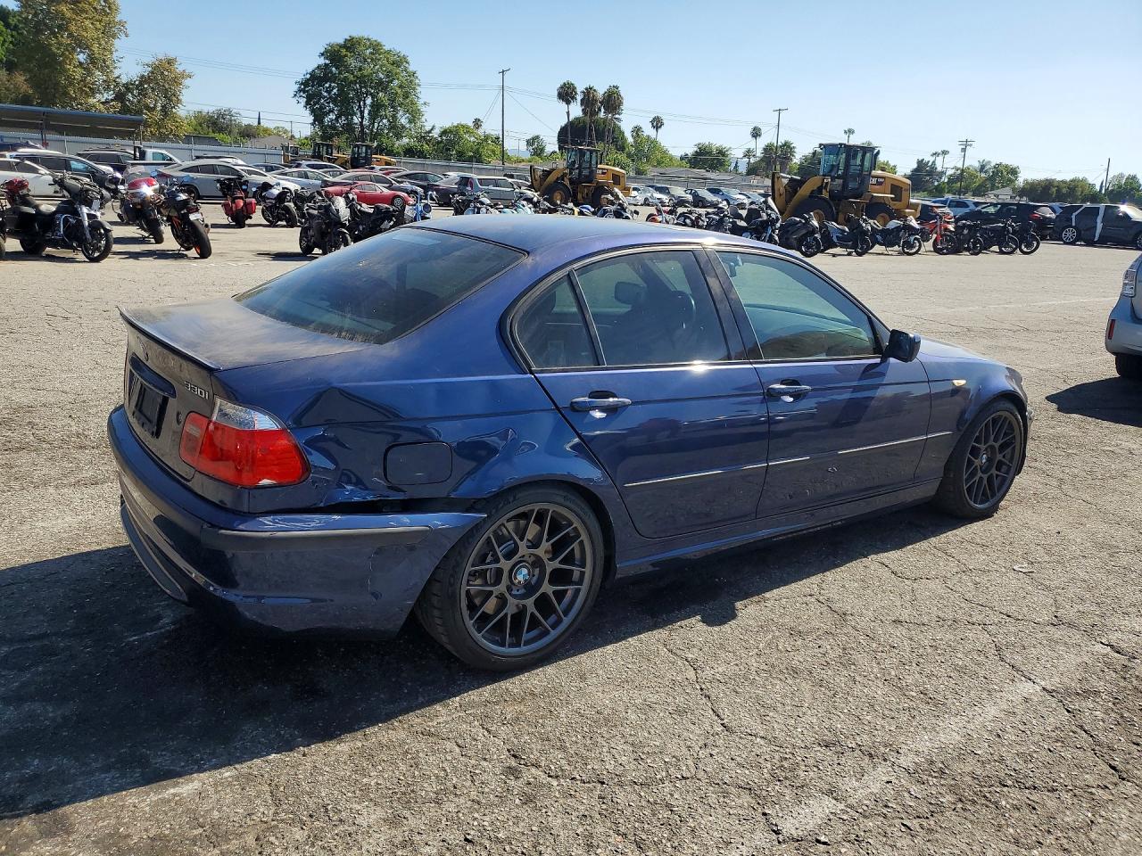 2004 Bmw 330 I Blue vin: WBAEV53454KM06317