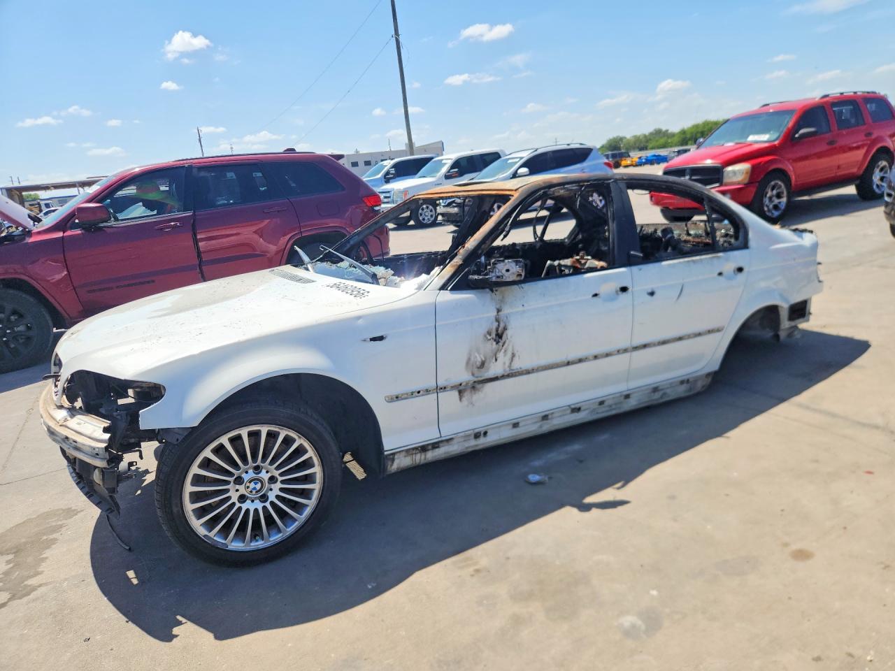 2004 Bmw 330 I White vin: WBAEV53454KM34084
