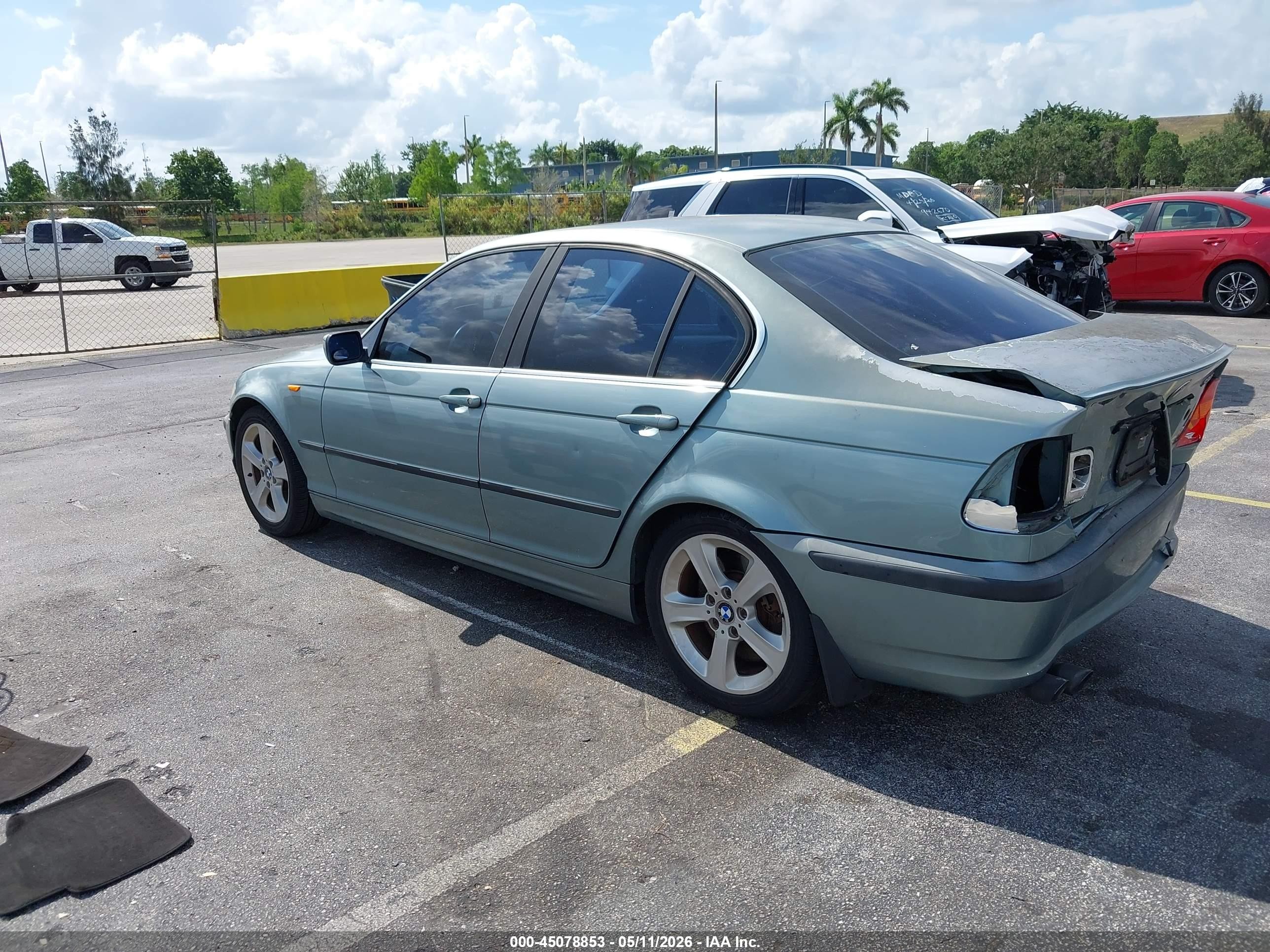 2004 Bmw 330i   Silver vin: WBAEV53464KM37236