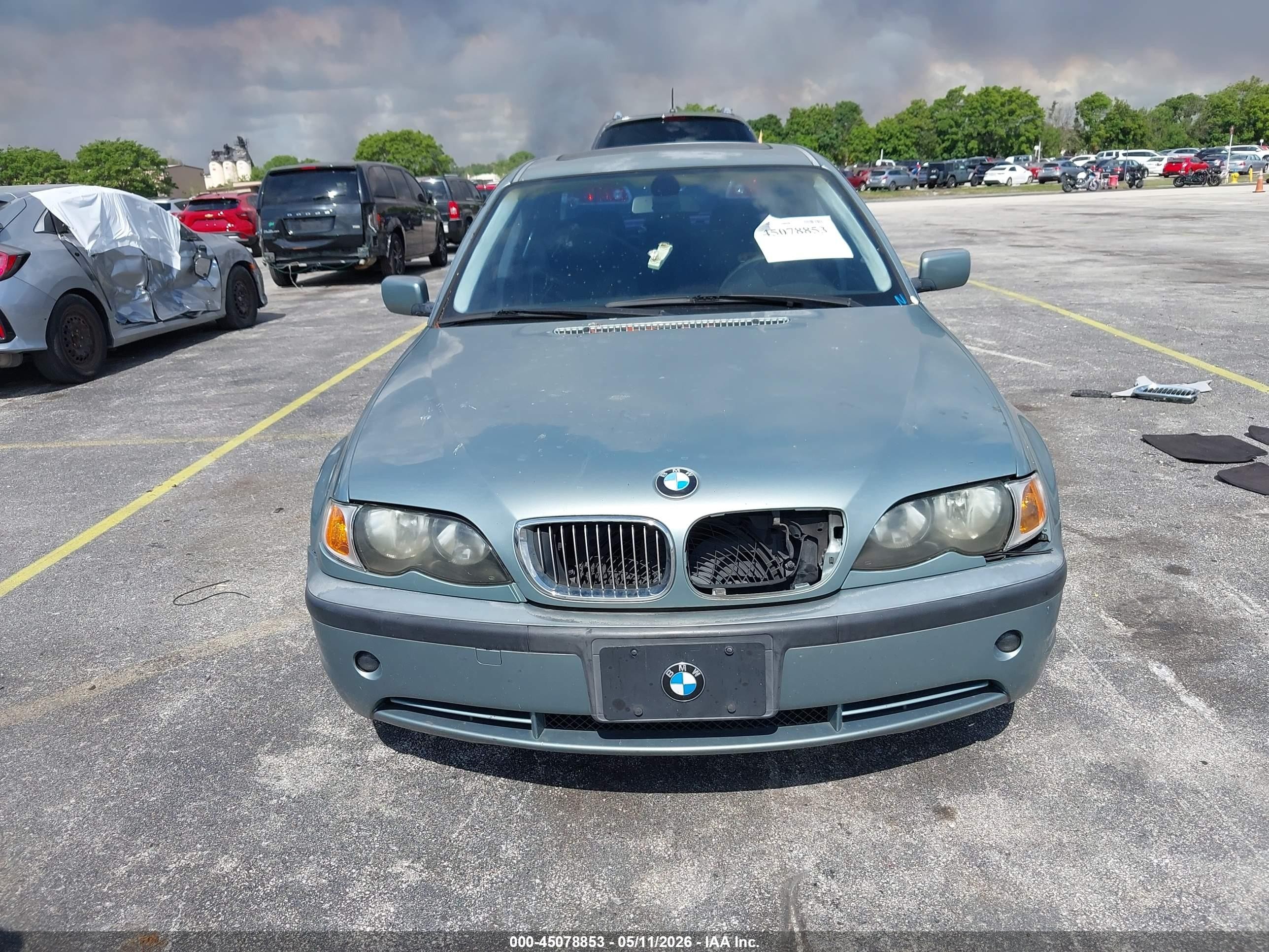 2004 Bmw 330i   Silver vin: WBAEV53464KM37236