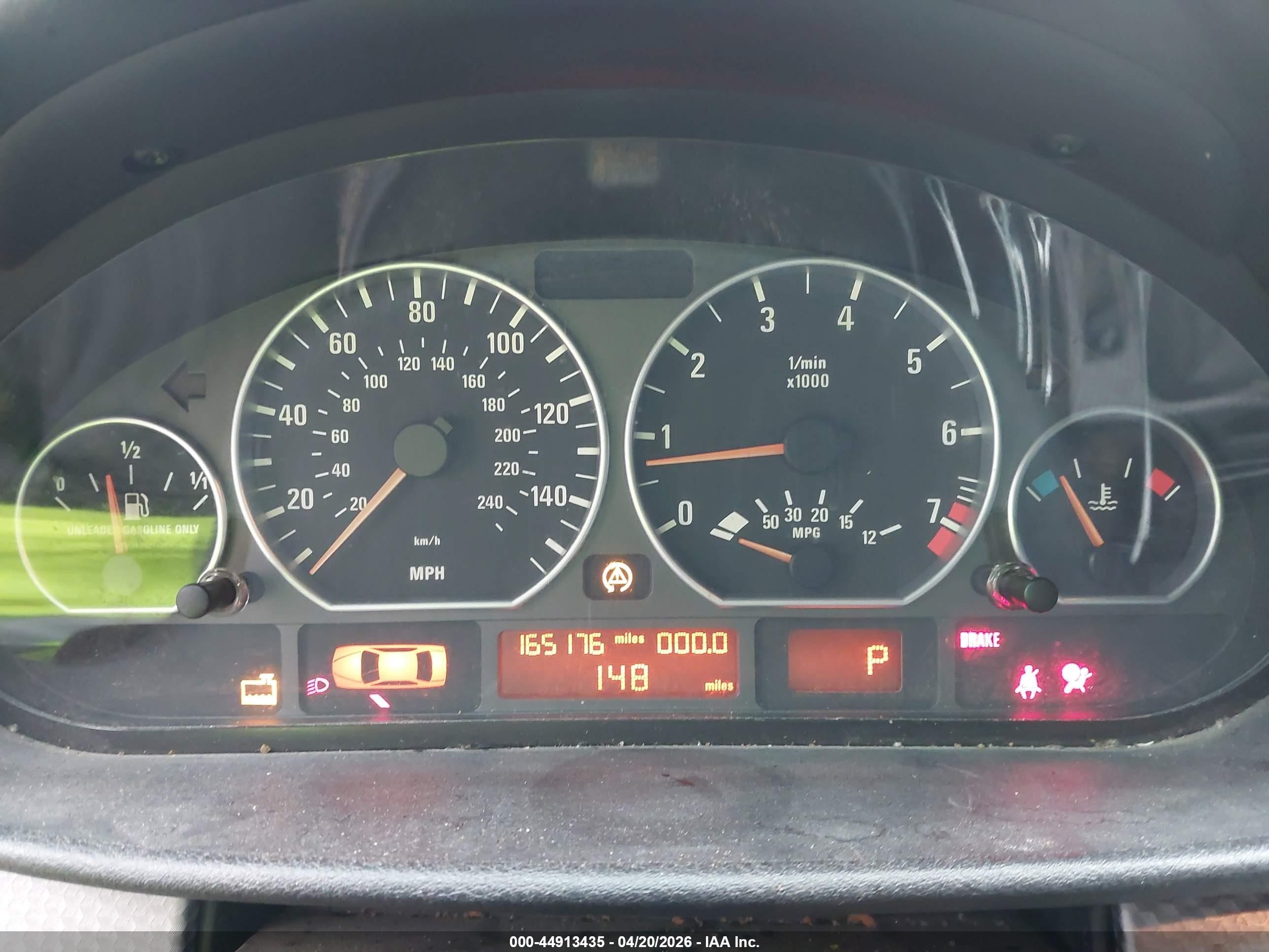 2004 Bmw 330i   Red vin: WBAEV53484KM37514