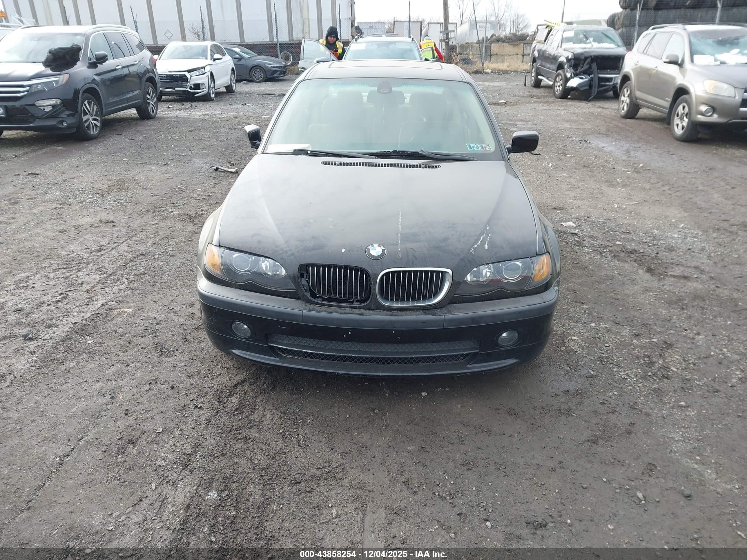 2005 Bmw 330i   Black vin: WBAEV53495KM38799