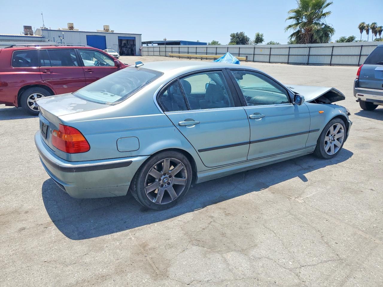 2004 Bmw 330 I Зеленый vin: WBAEV534X4KM34565