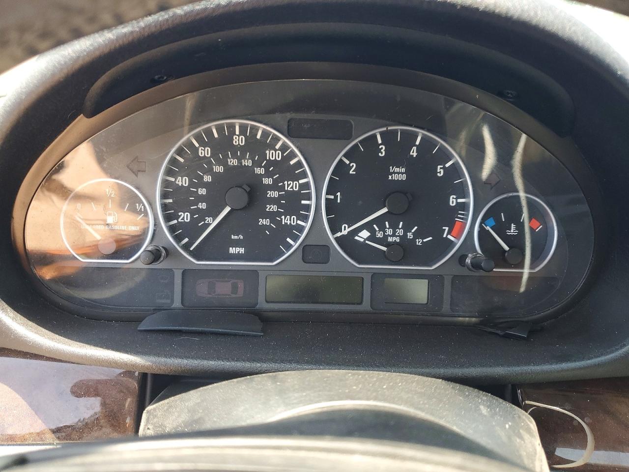 2004 Bmw 330 I Зеленый vin: WBAEV534X4KM34565
