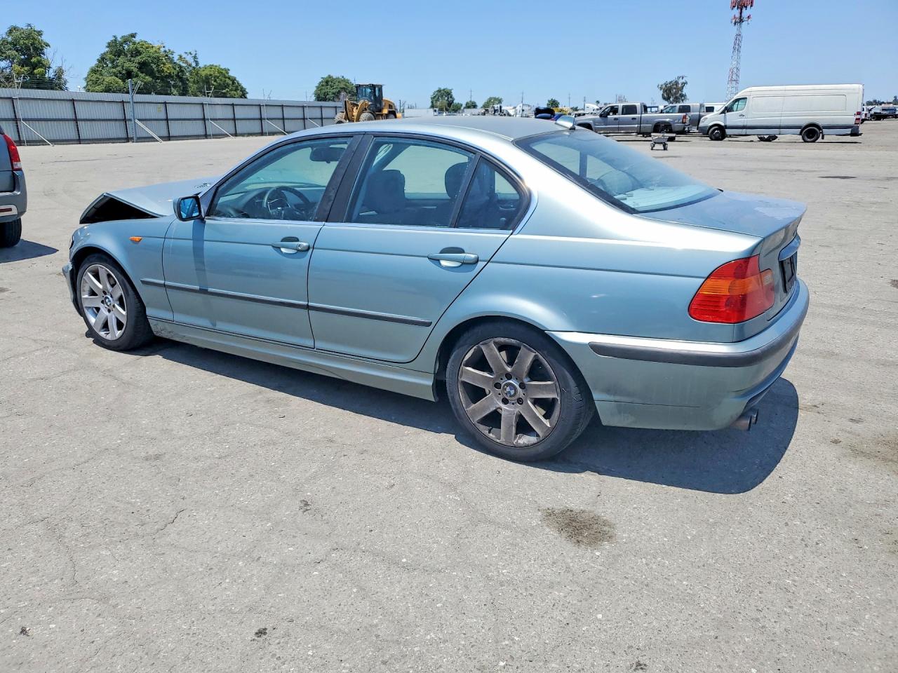 2004 Bmw 330 I Зеленый vin: WBAEV534X4KM34565