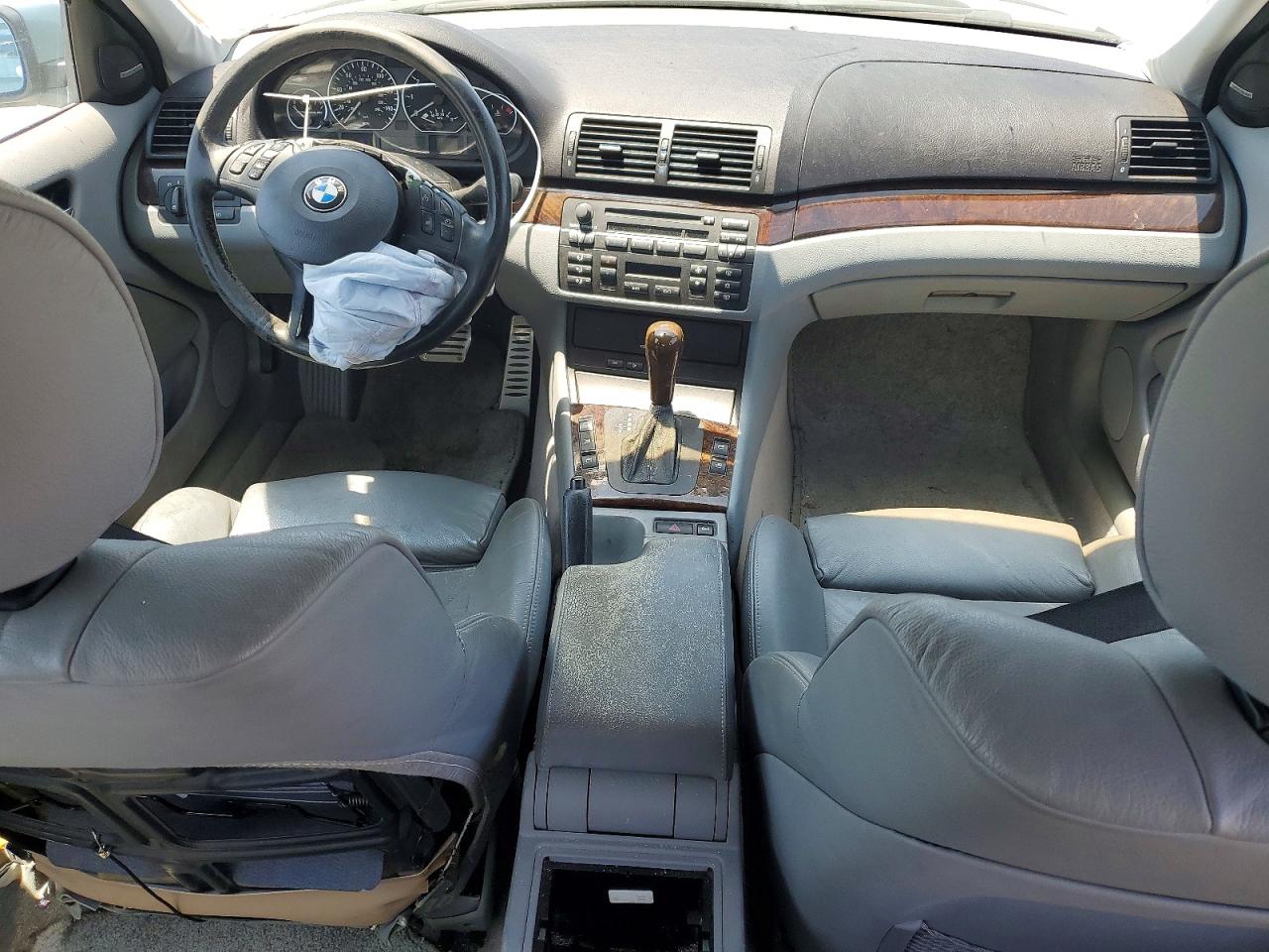 2004 Bmw 330 I Зеленый vin: WBAEV534X4KM34565