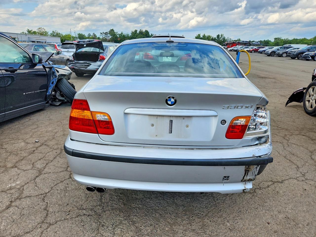 2004 Bmw 330 Xi Gray vin: WBAEW53404PN36277