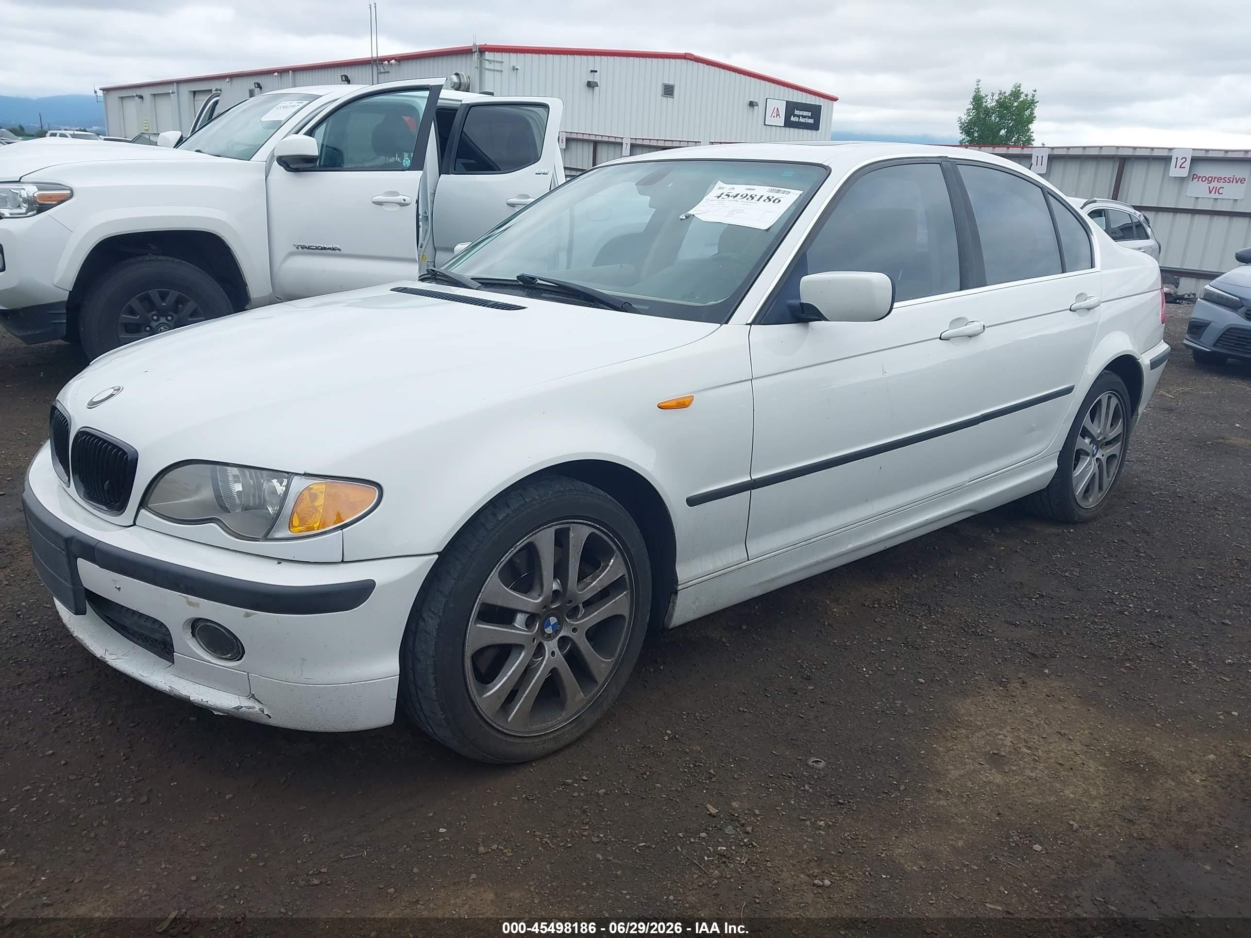 2002 Bmw 3 Series 330xi White vin: WBAEW53432PG18018
