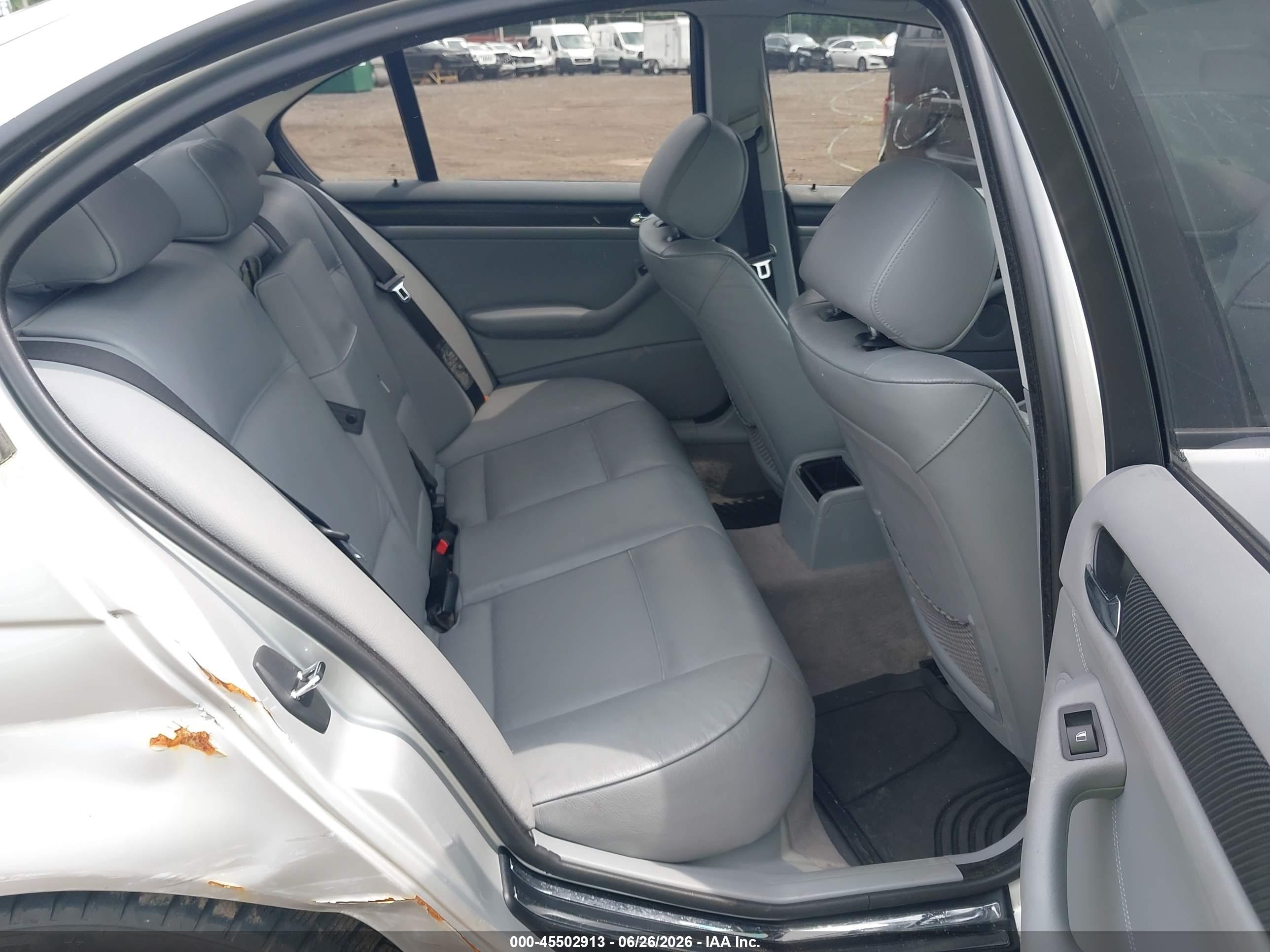 2004 Bmw 330xi Silver vin: WBAEW53434PN34202