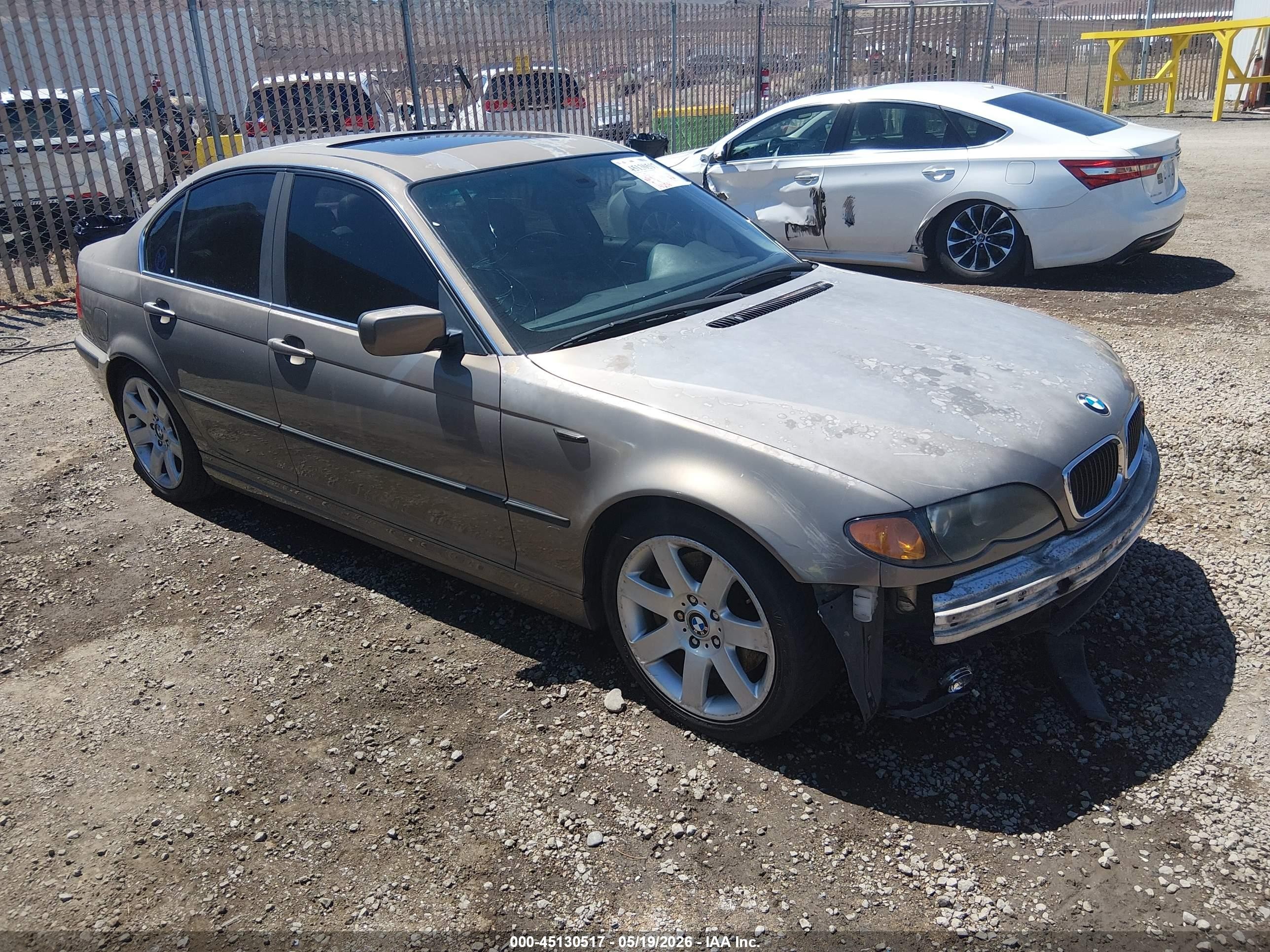 2003 Bmw 330 Xi Brown vin: WBAEW534X3PG22472