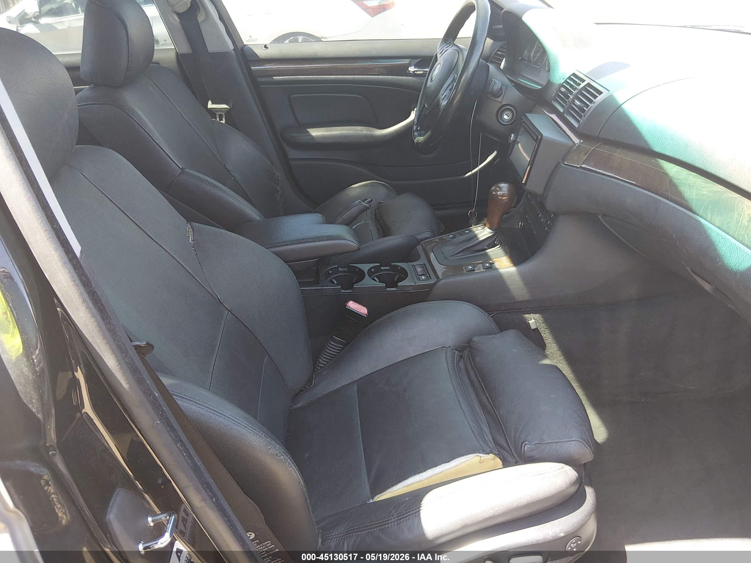 2003 Bmw 330 Xi Brown vin: WBAEW534X3PG22472