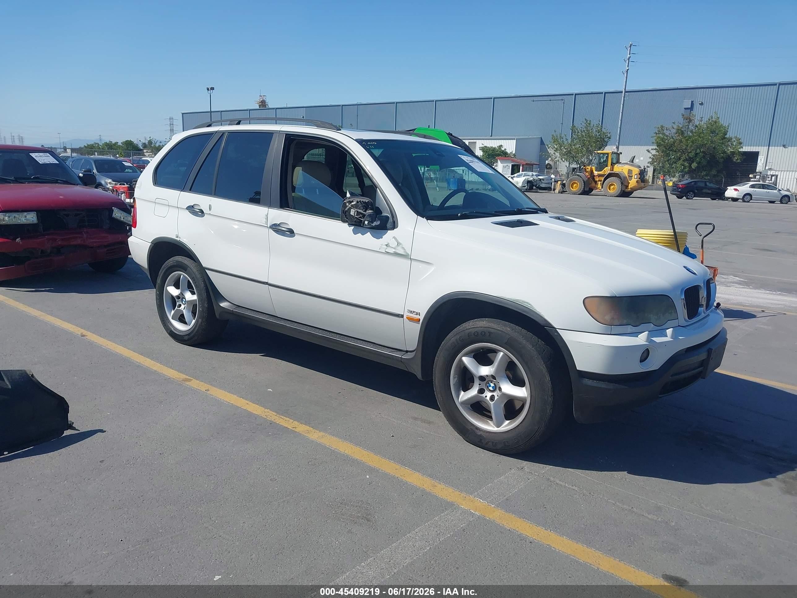 2001 Bmw X5 3.0 White vin: WBAFA53501LM73826