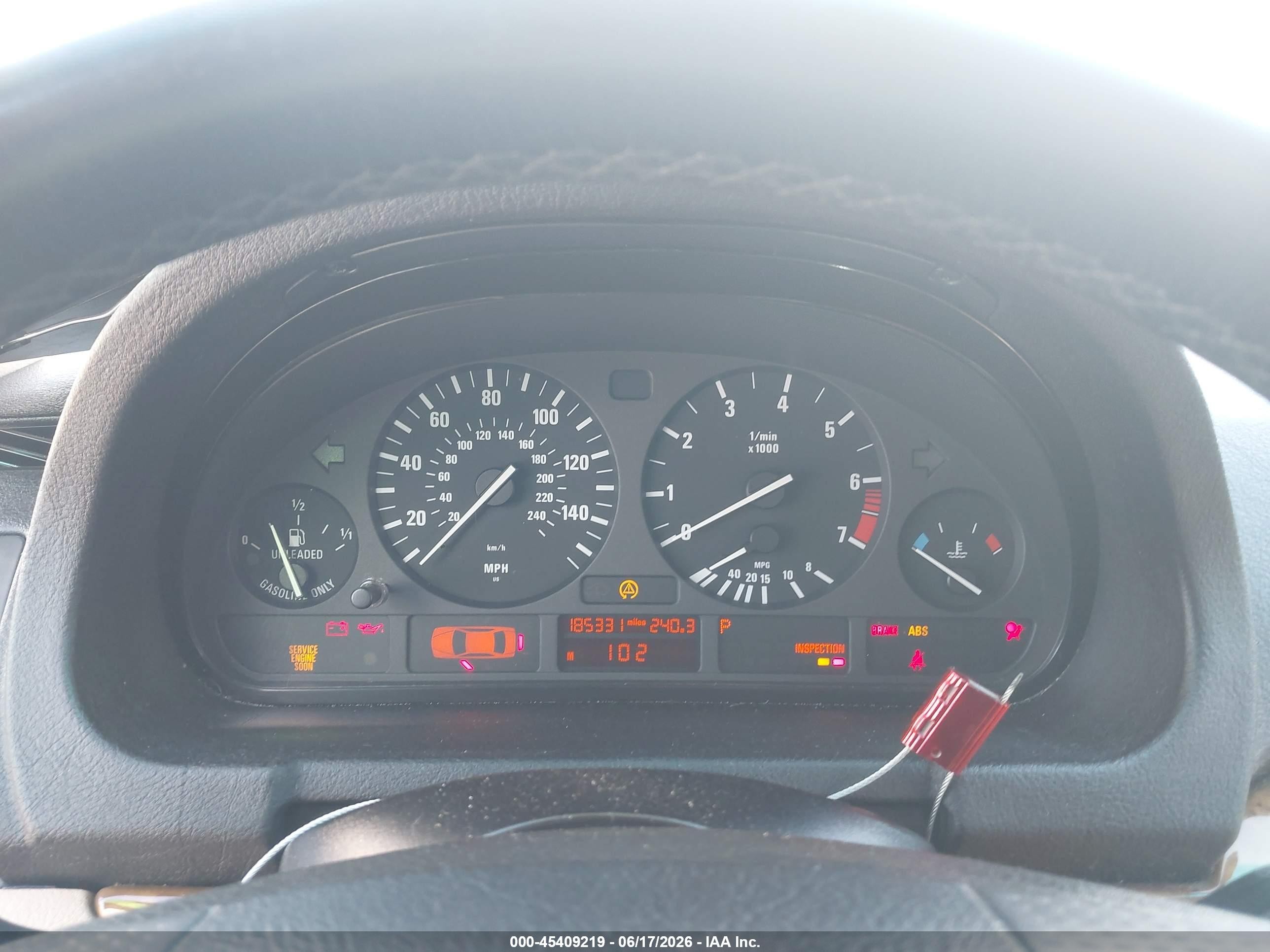 2001 Bmw X5 3.0 Белый vin: WBAFA53501LM73826