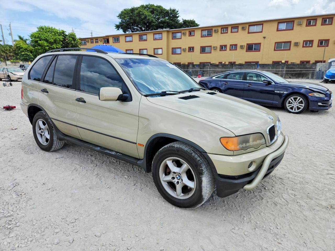 2001 Bmw X5 3.0i Бежевый vin: WBAFA53501LM83532