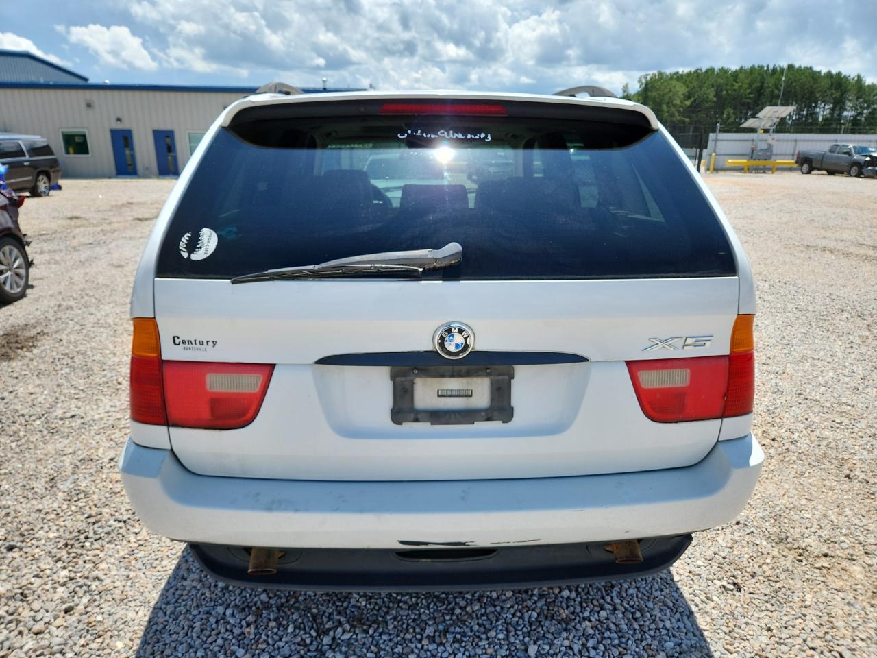 2001 Bmw X5 3.0i White vin: WBAFA53581LM64730