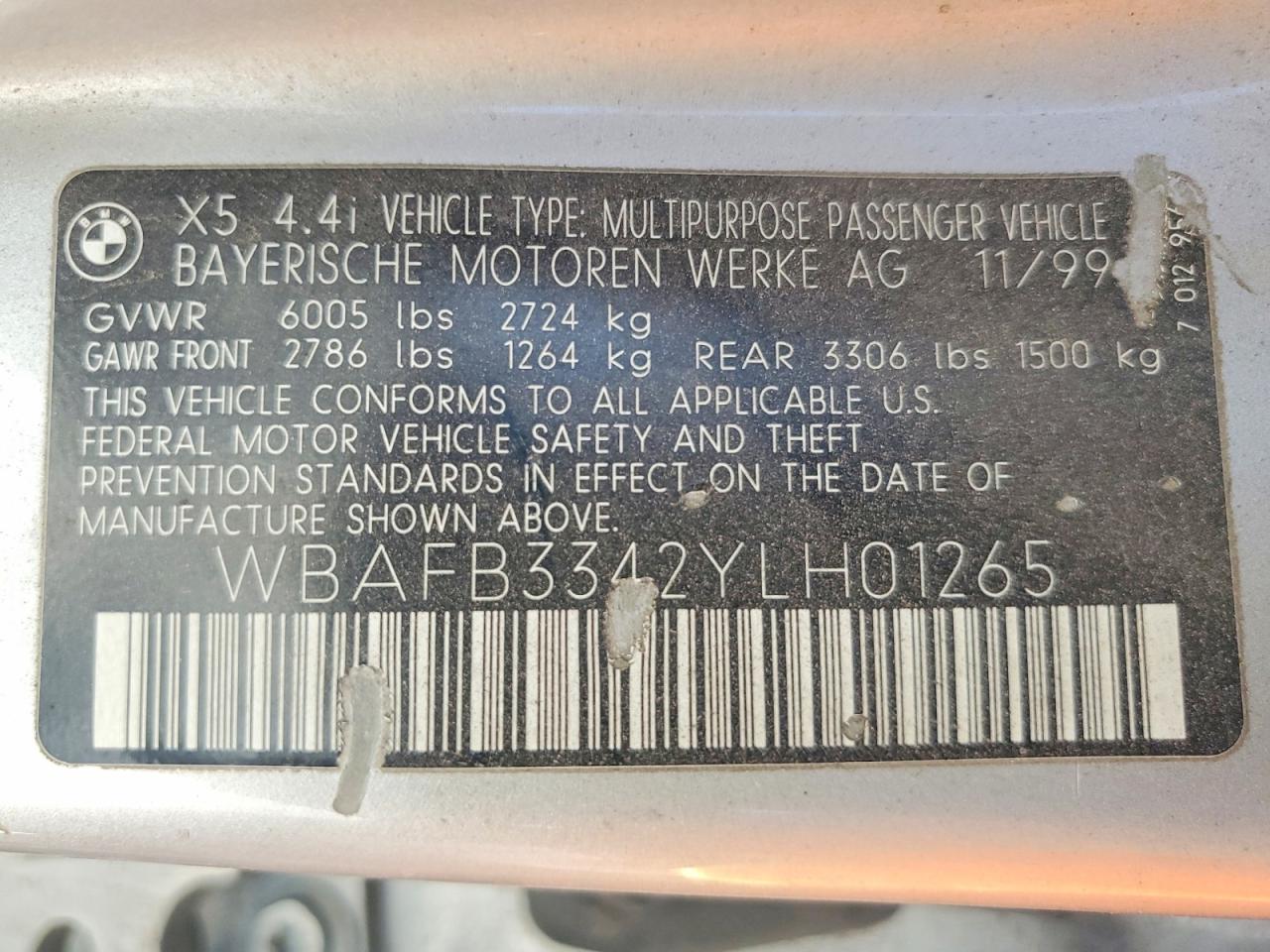 2000 Bmw X5 4.4i Серебряный vin: WBAFB3342YLH01265