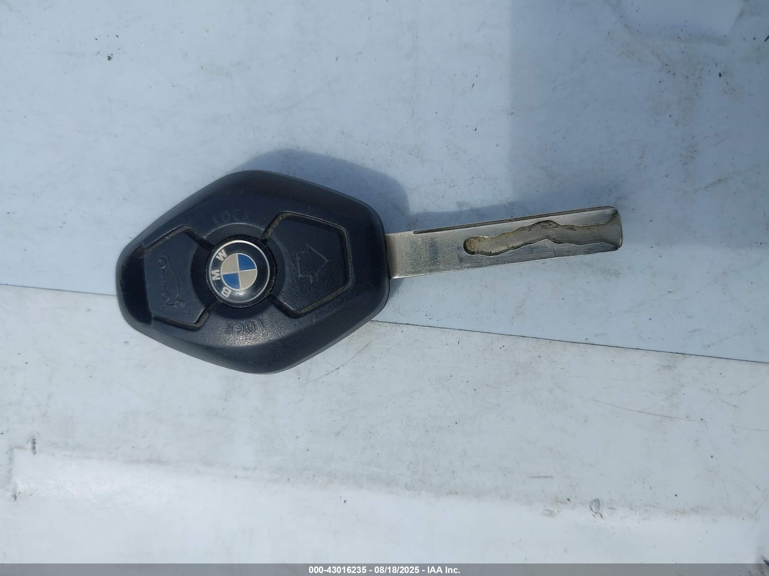 2000 Bmw X5 4.4i Серебряный vin: WBAFB3343YLH02330