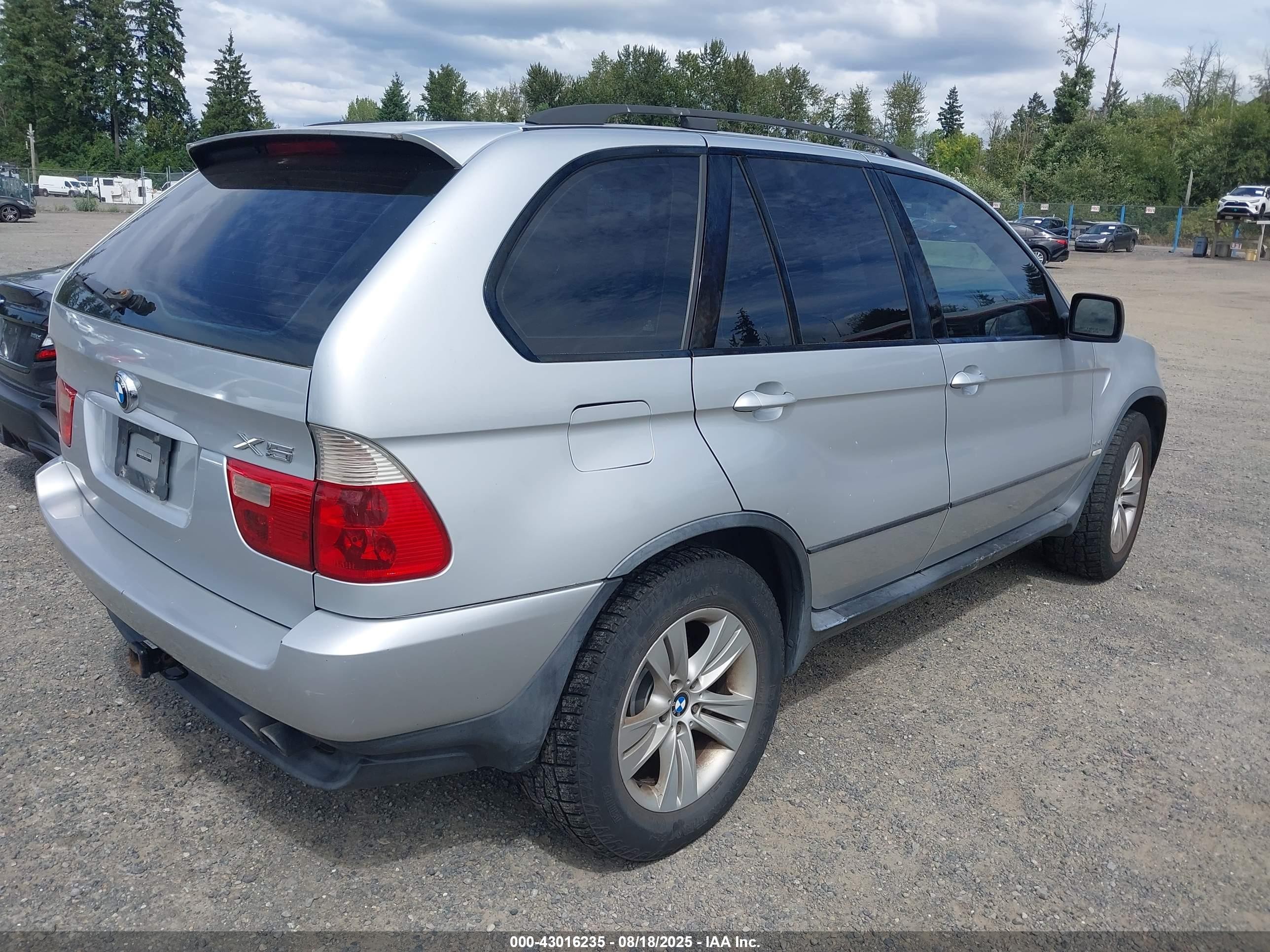2000 Bmw X5 4.4i Серебряный vin: WBAFB3343YLH02330