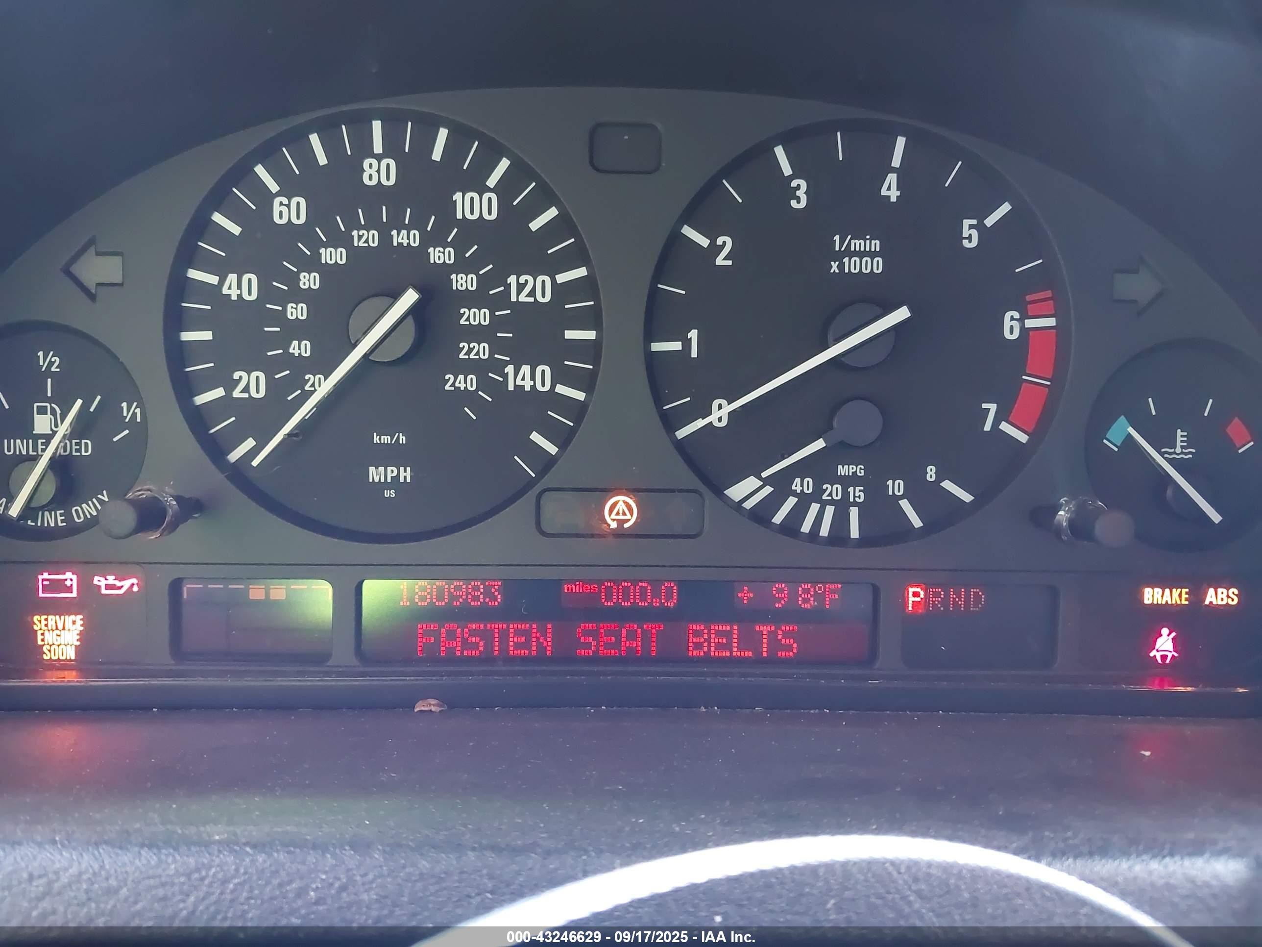 2000 Bmw X5 4.4 Silver vin: WBAFB3348YLH03408