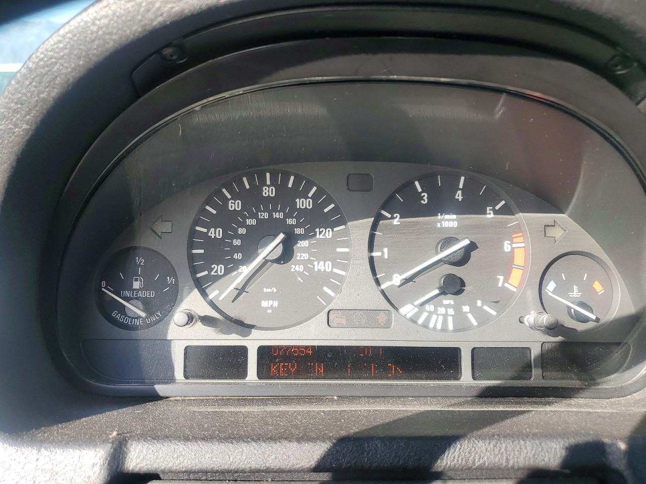 2000 Bmw X5 4.4i Серебряный vin: WBAFB3349YLH01327