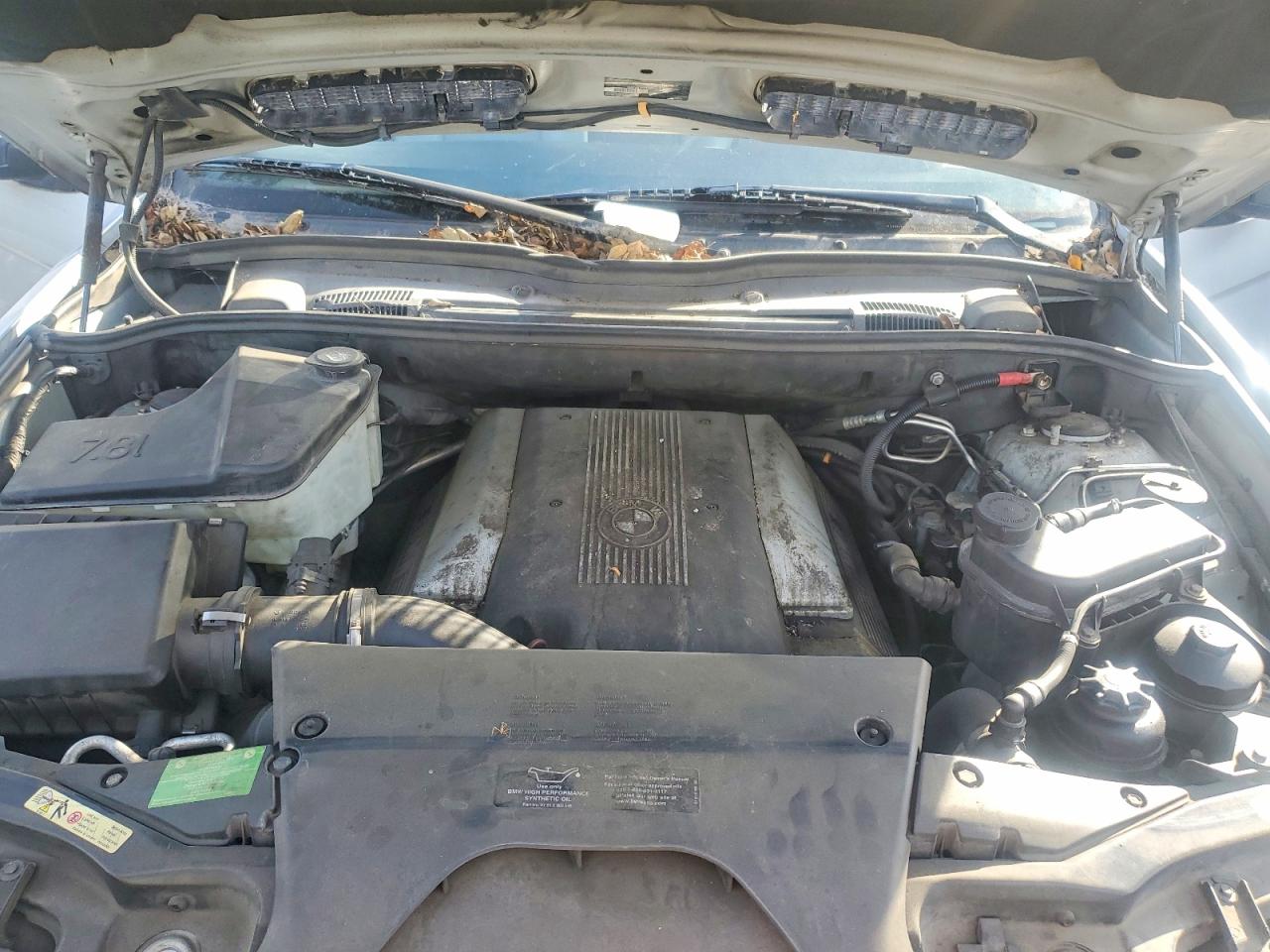 2000 Bmw X5 4.4i Серебряный vin: WBAFB3349YLH01327