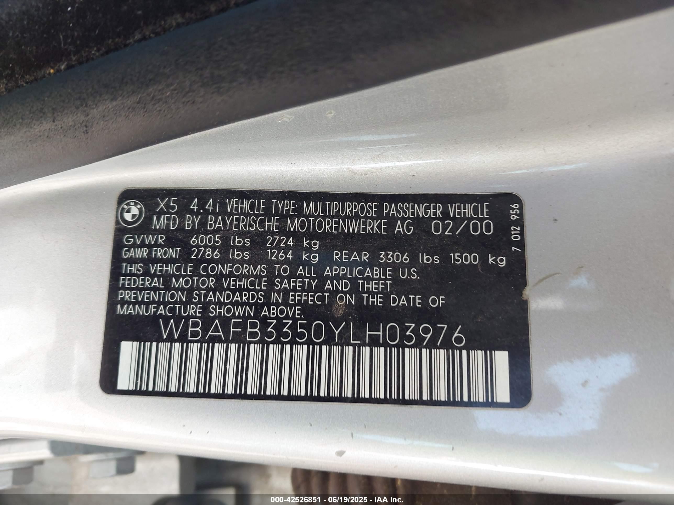 2000 Bmw X5 4.4 Серебряный vin: WBAFB3350YLH03976