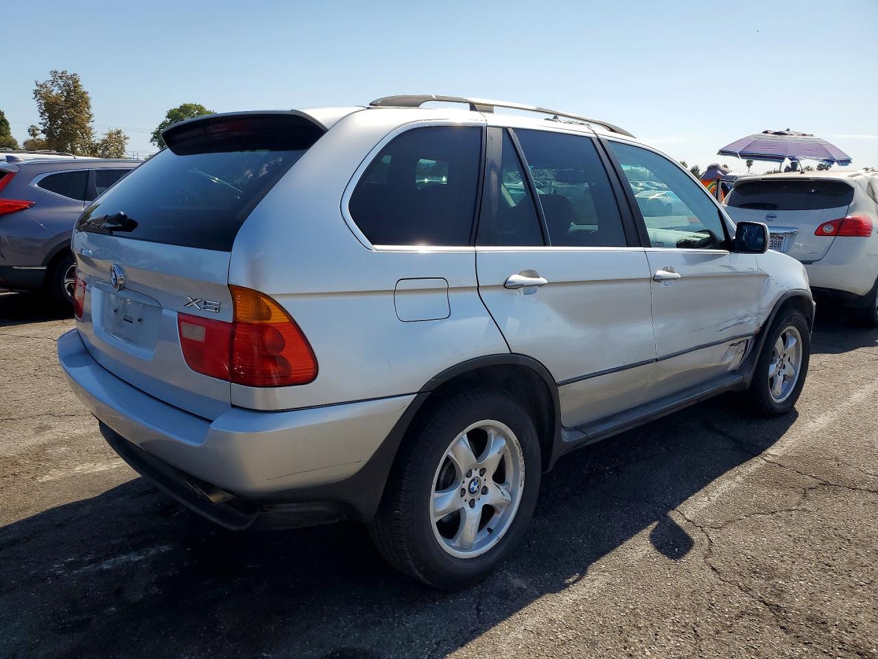 2000 Bmw X5 4.4i Серебряный vin: WBAFB3357YLH05577
