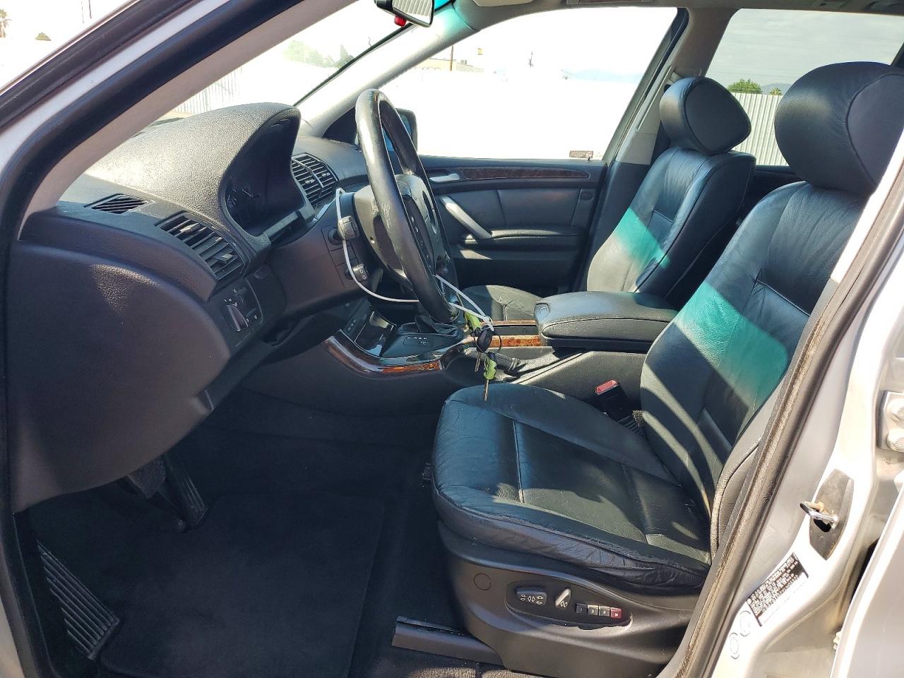 2000 Bmw X5 4.4i Серебряный vin: WBAFB3357YLH05577