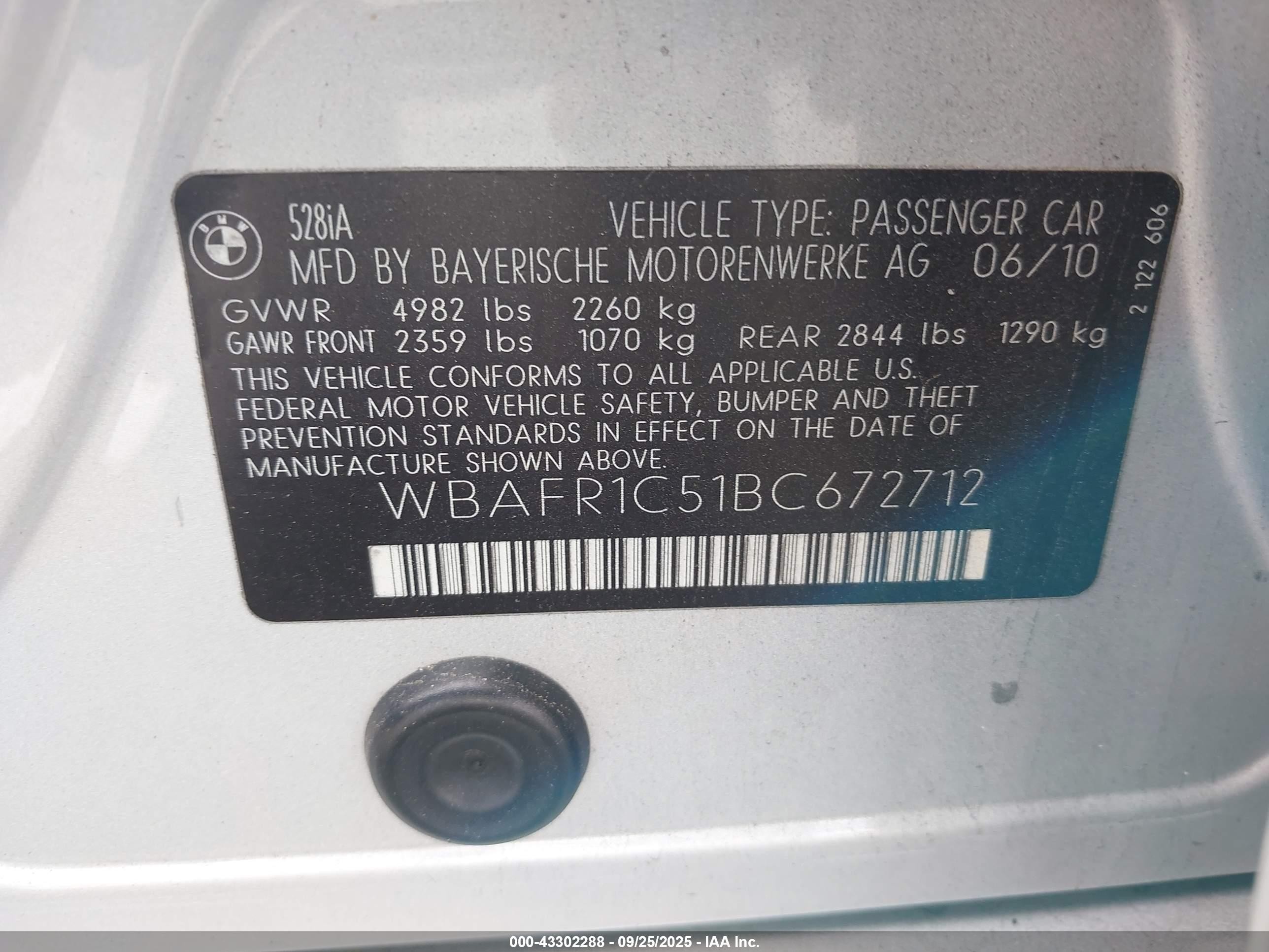 2011 Bmw 528i   Silver vin: WBAFR1C51BC672712