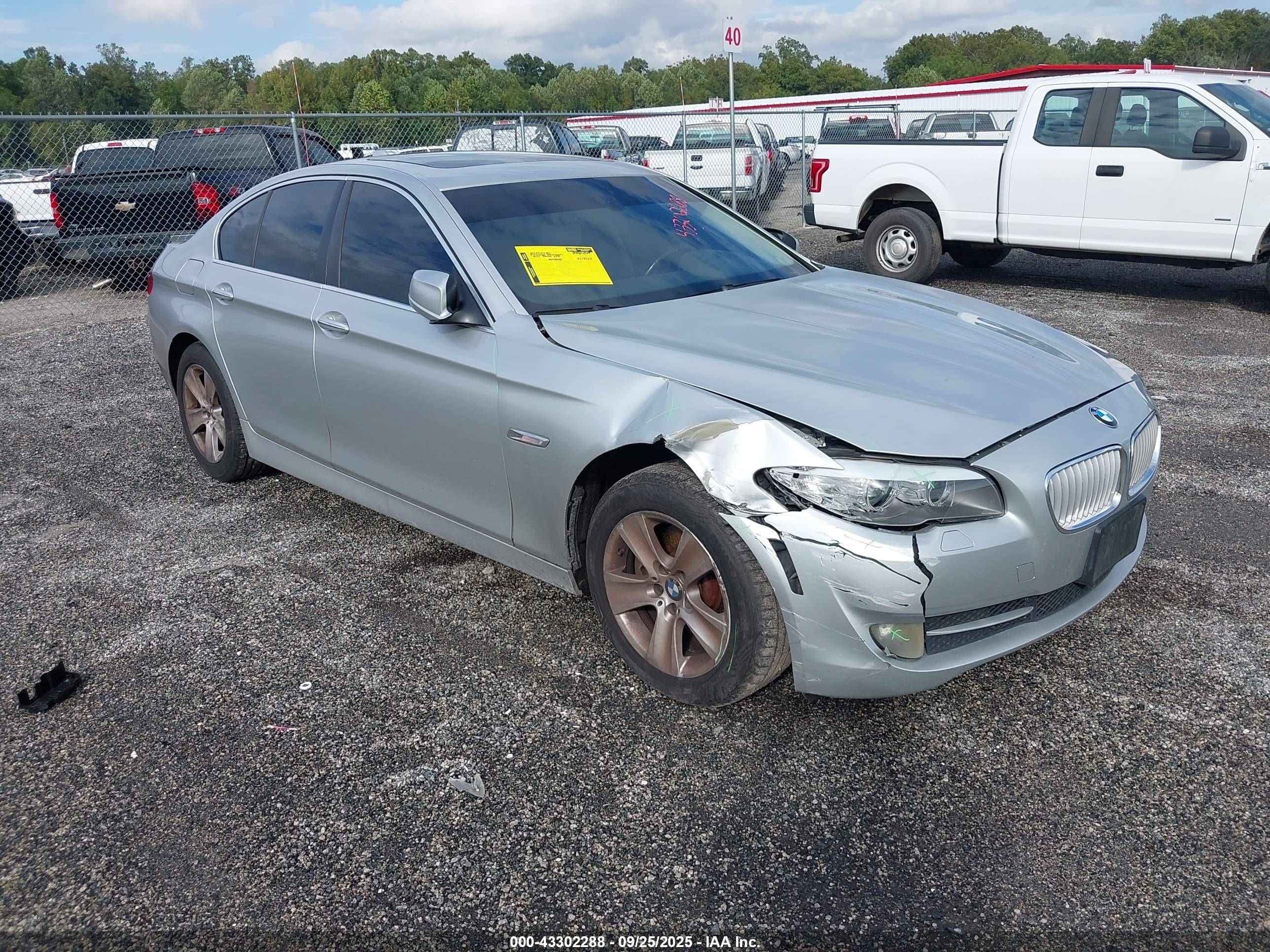 2011 Bmw 528i   Silver vin: WBAFR1C51BC672712