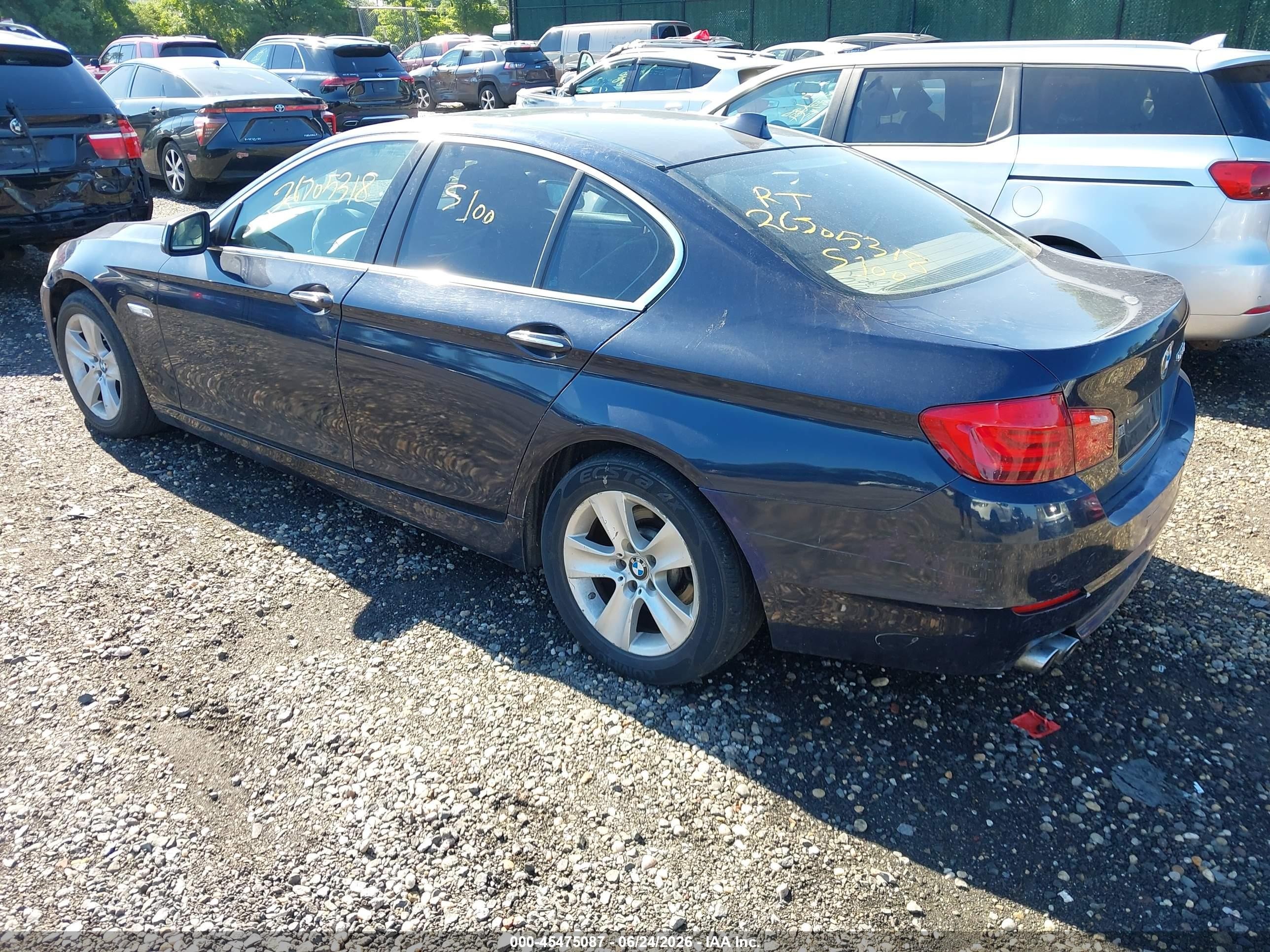 2011 Bmw 528i   Blue vin: WBAFR1C51BC740166