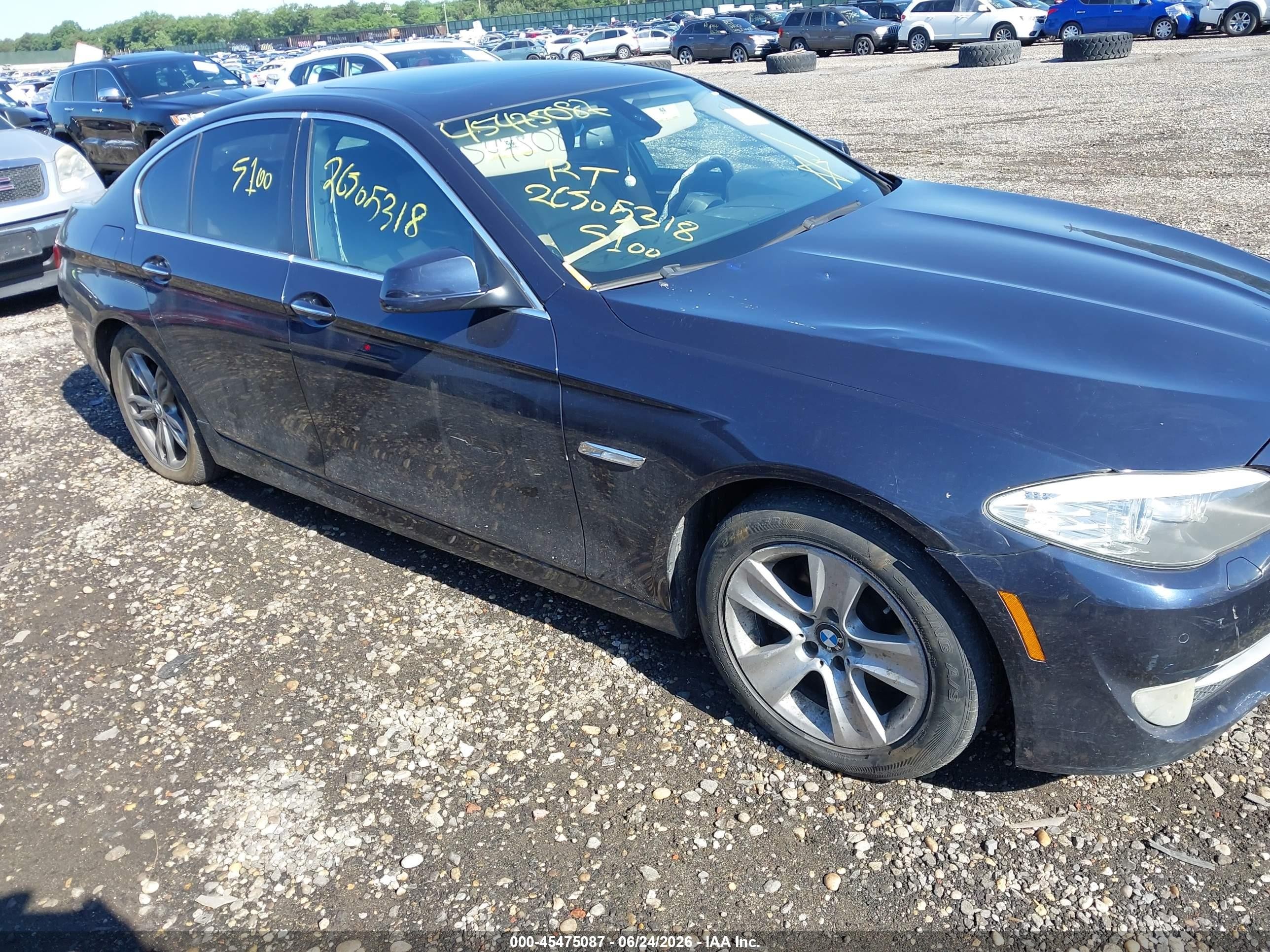 2011 Bmw 528i   Blue vin: WBAFR1C51BC740166