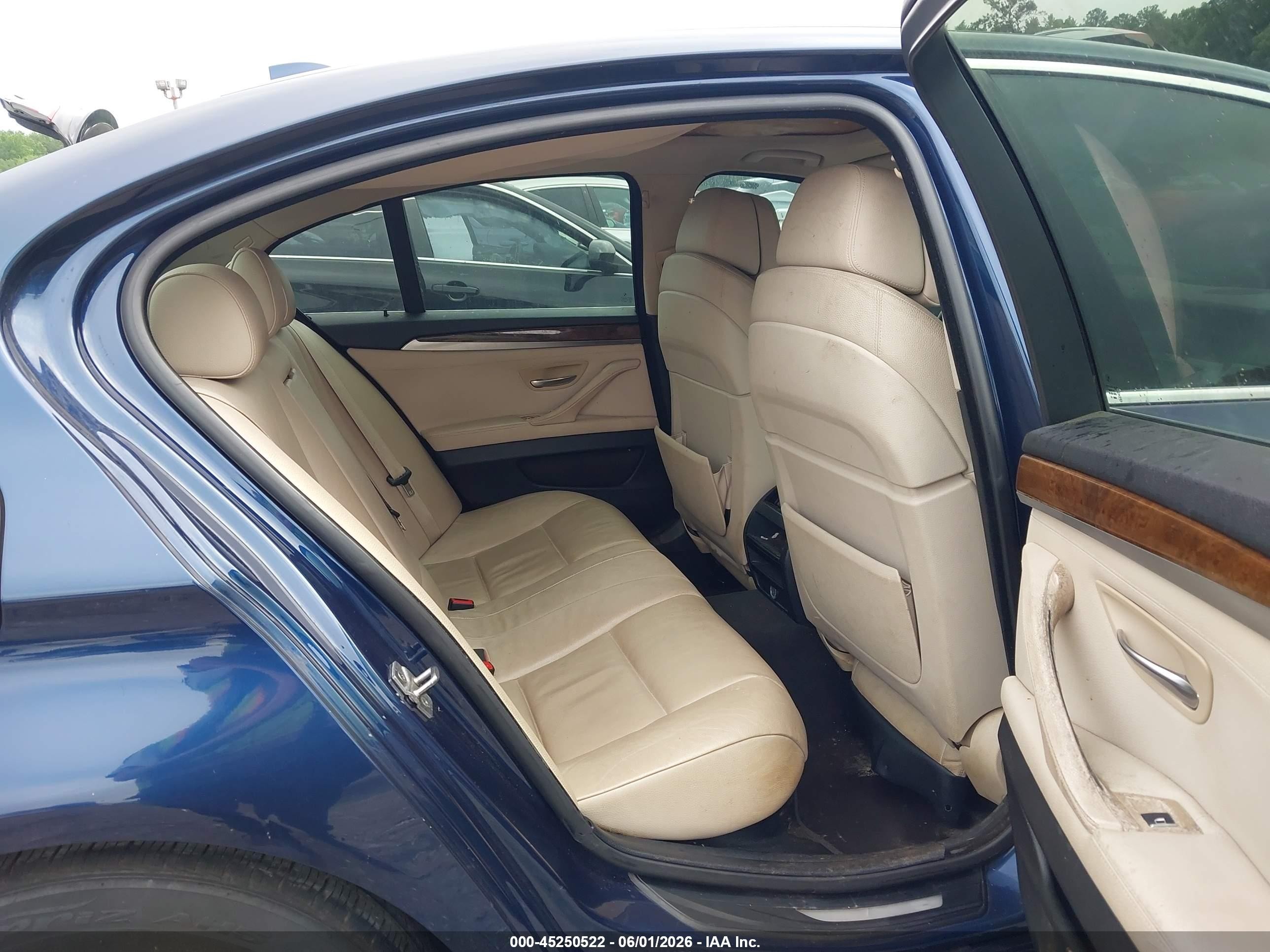 2011 Bmw 528i   Blue vin: WBAFR1C51BC741981