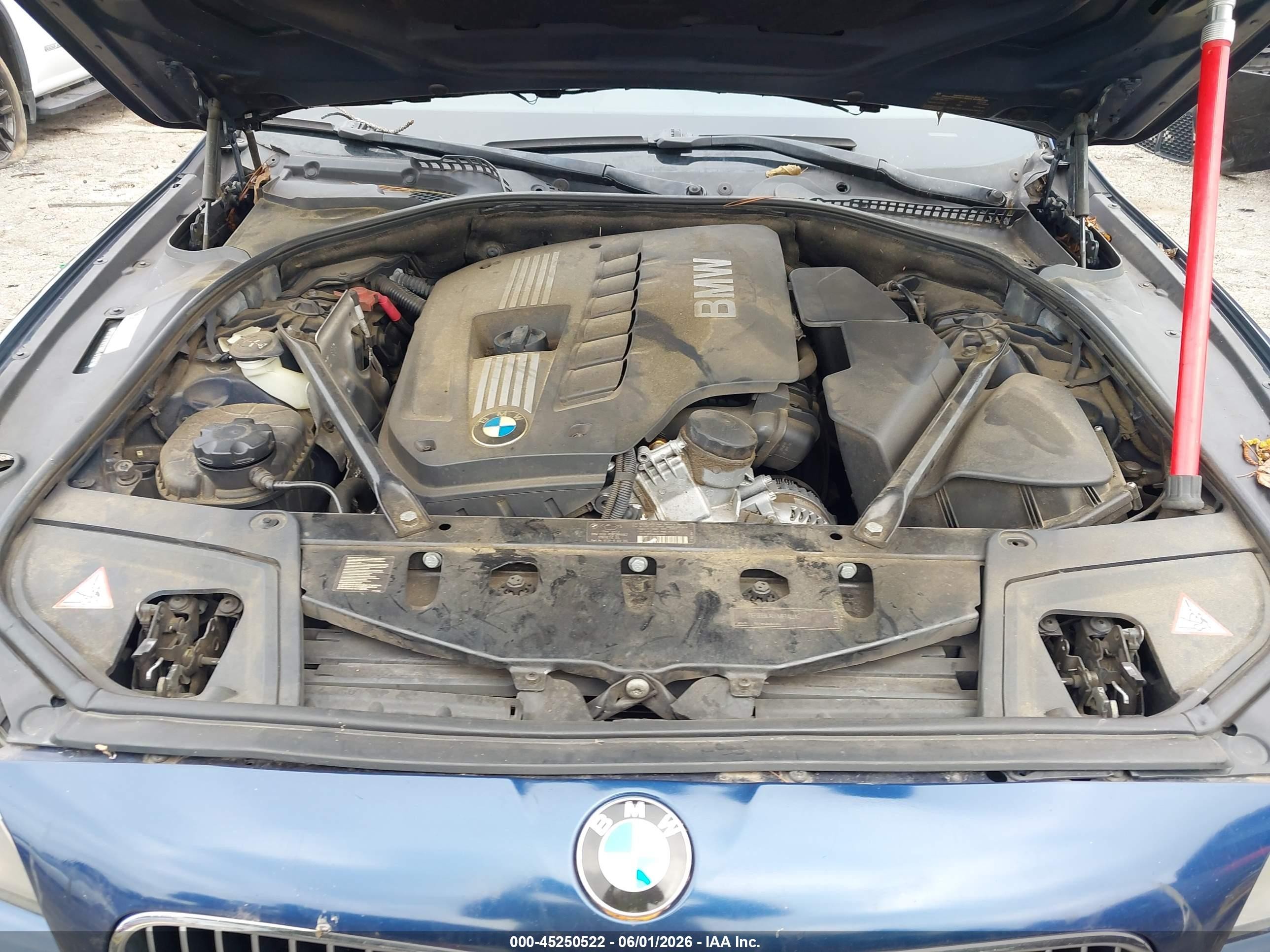 2011 Bmw 528i   Blue vin: WBAFR1C51BC741981