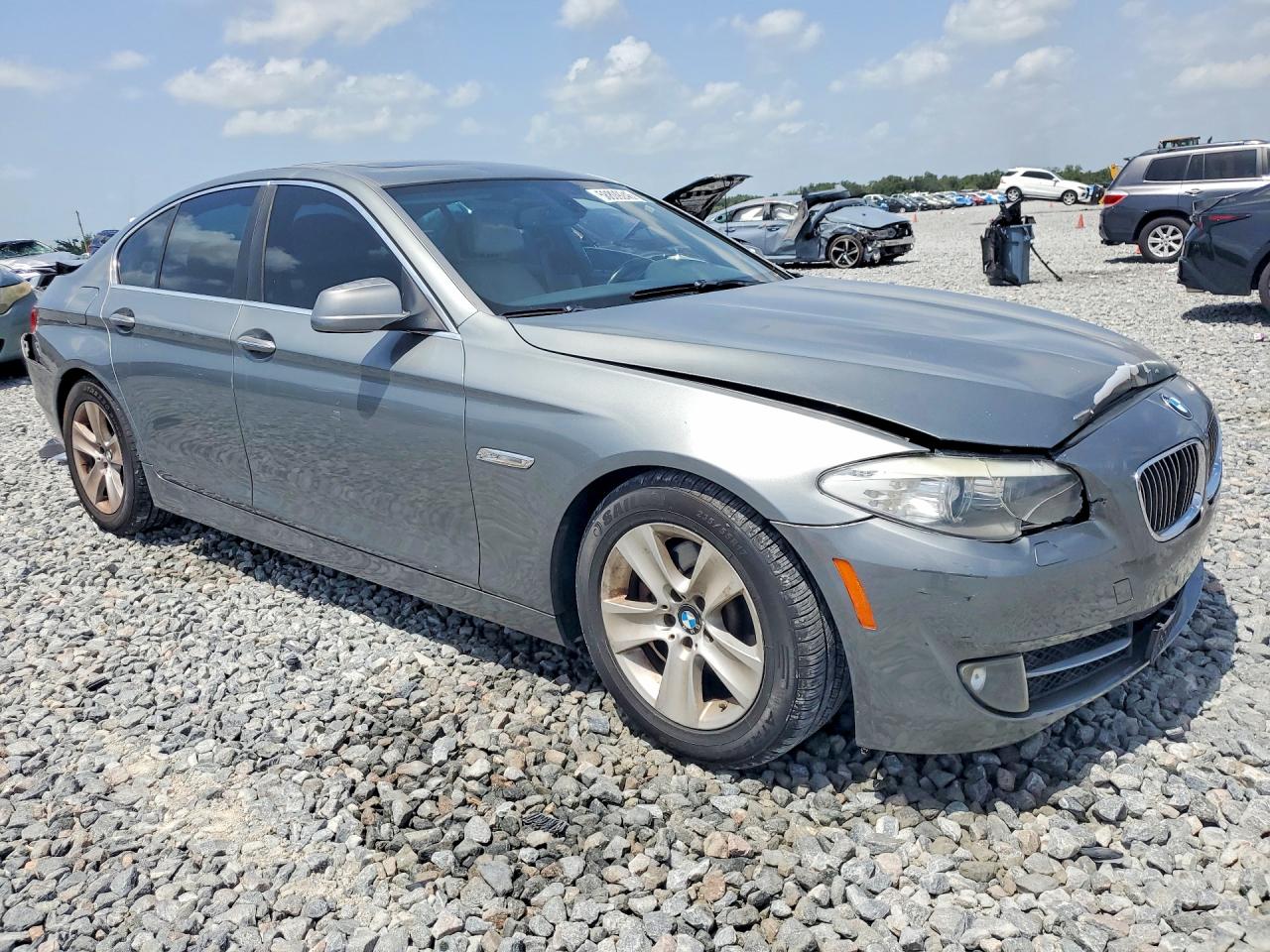 2011 Bmw 528 I Серый vin: WBAFR1C52BC260024