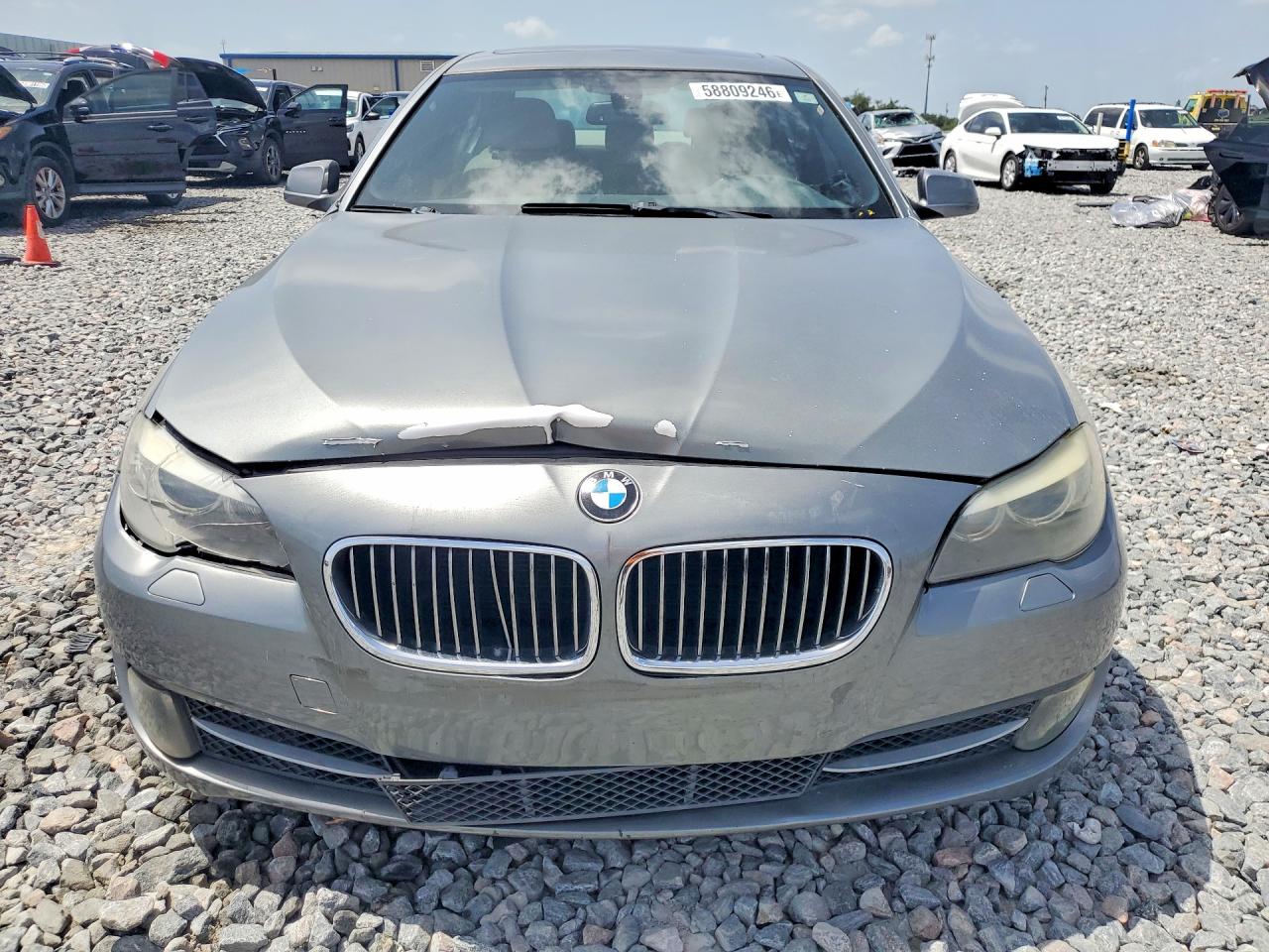 2011 Bmw 528 I Серый vin: WBAFR1C52BC260024