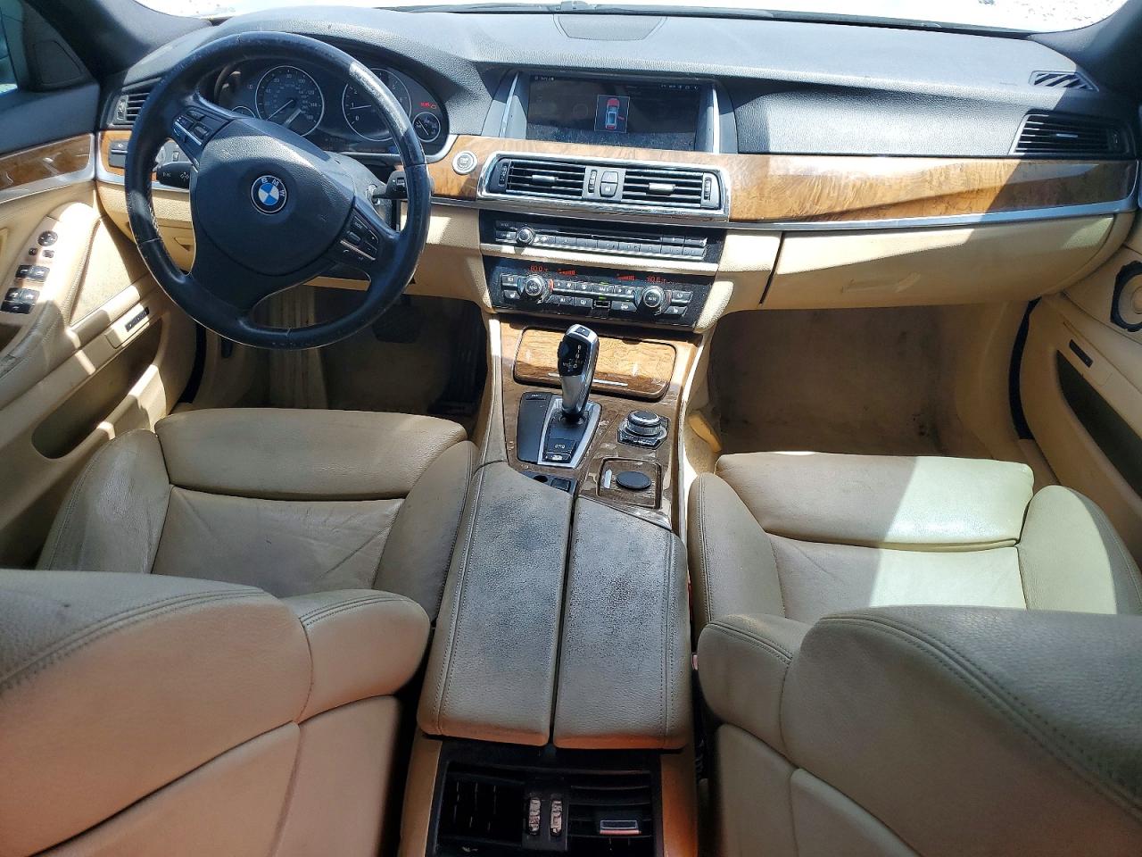 2011 Bmw 528 I Серый vin: WBAFR1C52BC260024