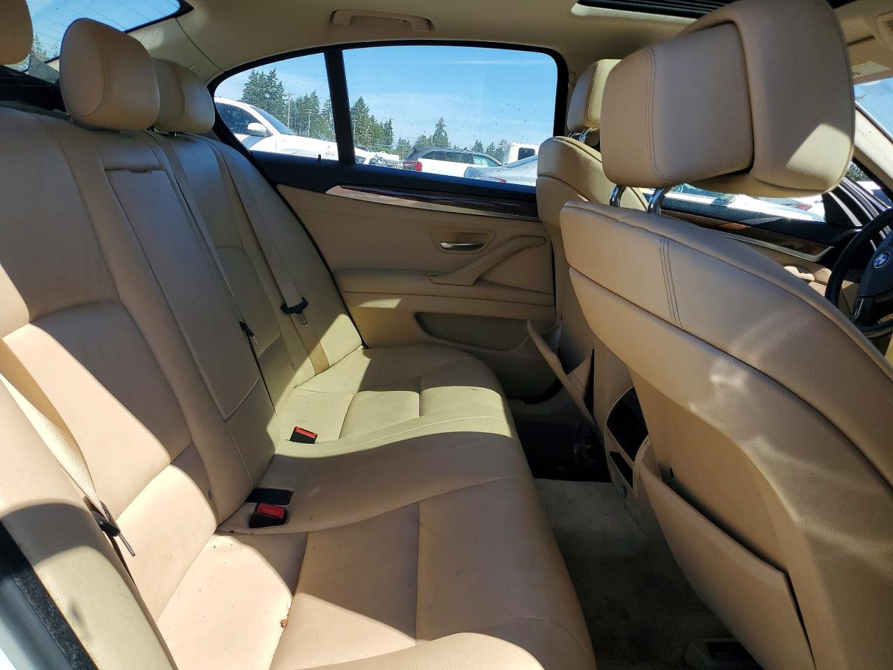 2011 Bmw 528 I White vin: WBAFR1C52BC741889