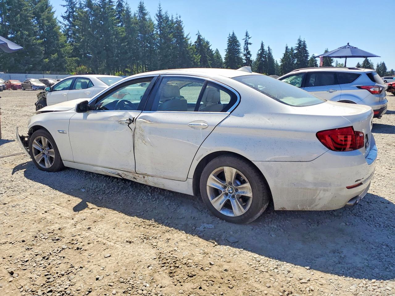 2011 Bmw 528 I White vin: WBAFR1C52BC741889
