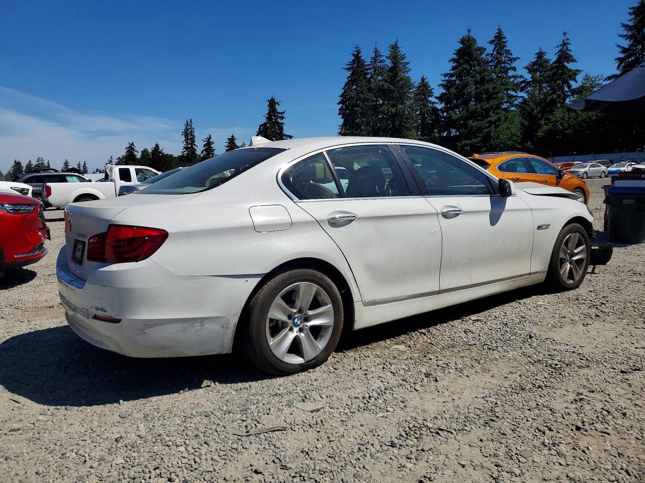 2011 Bmw 528 I White vin: WBAFR1C52BC741889