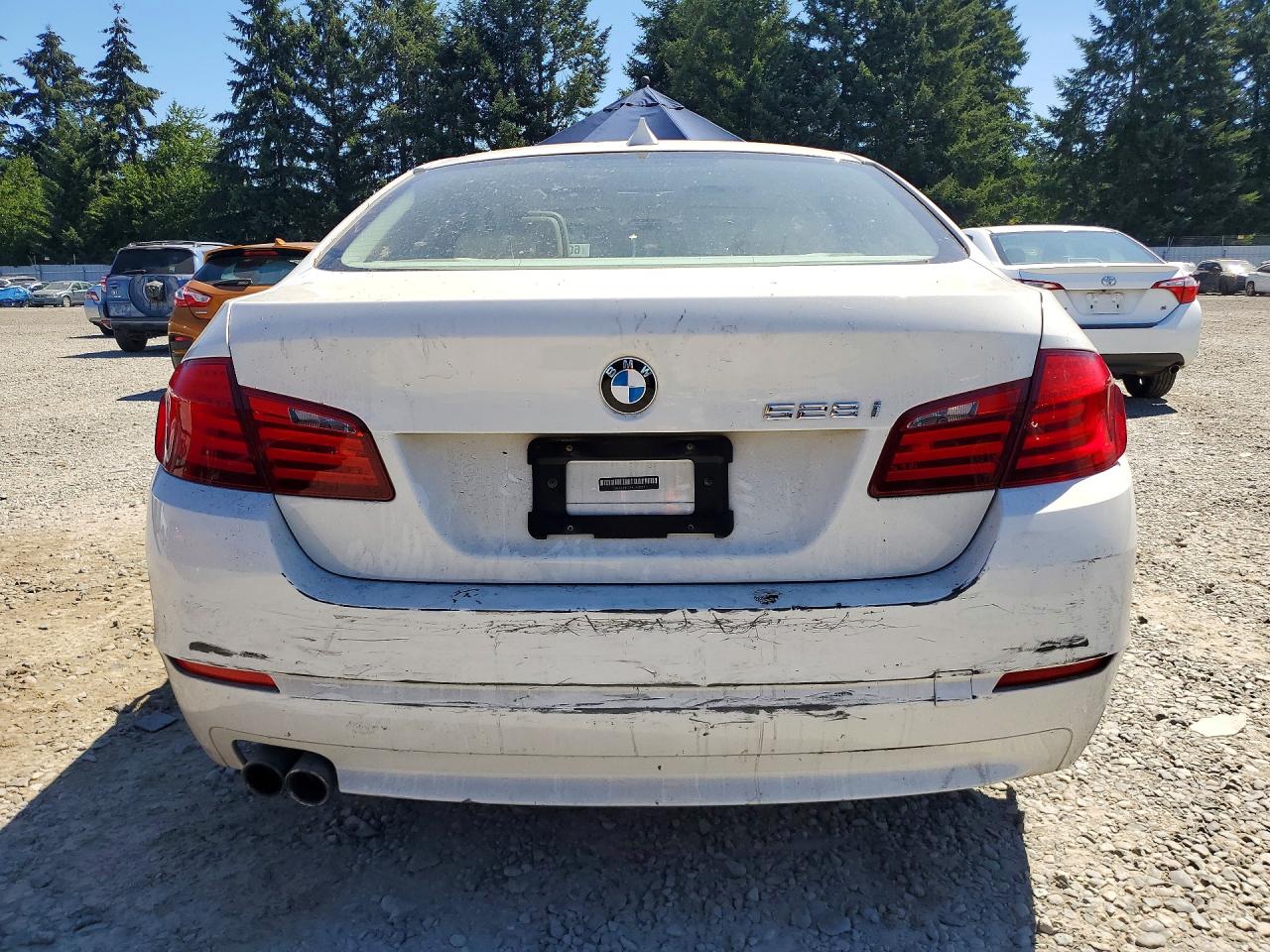 2011 Bmw 528 I White vin: WBAFR1C52BC741889