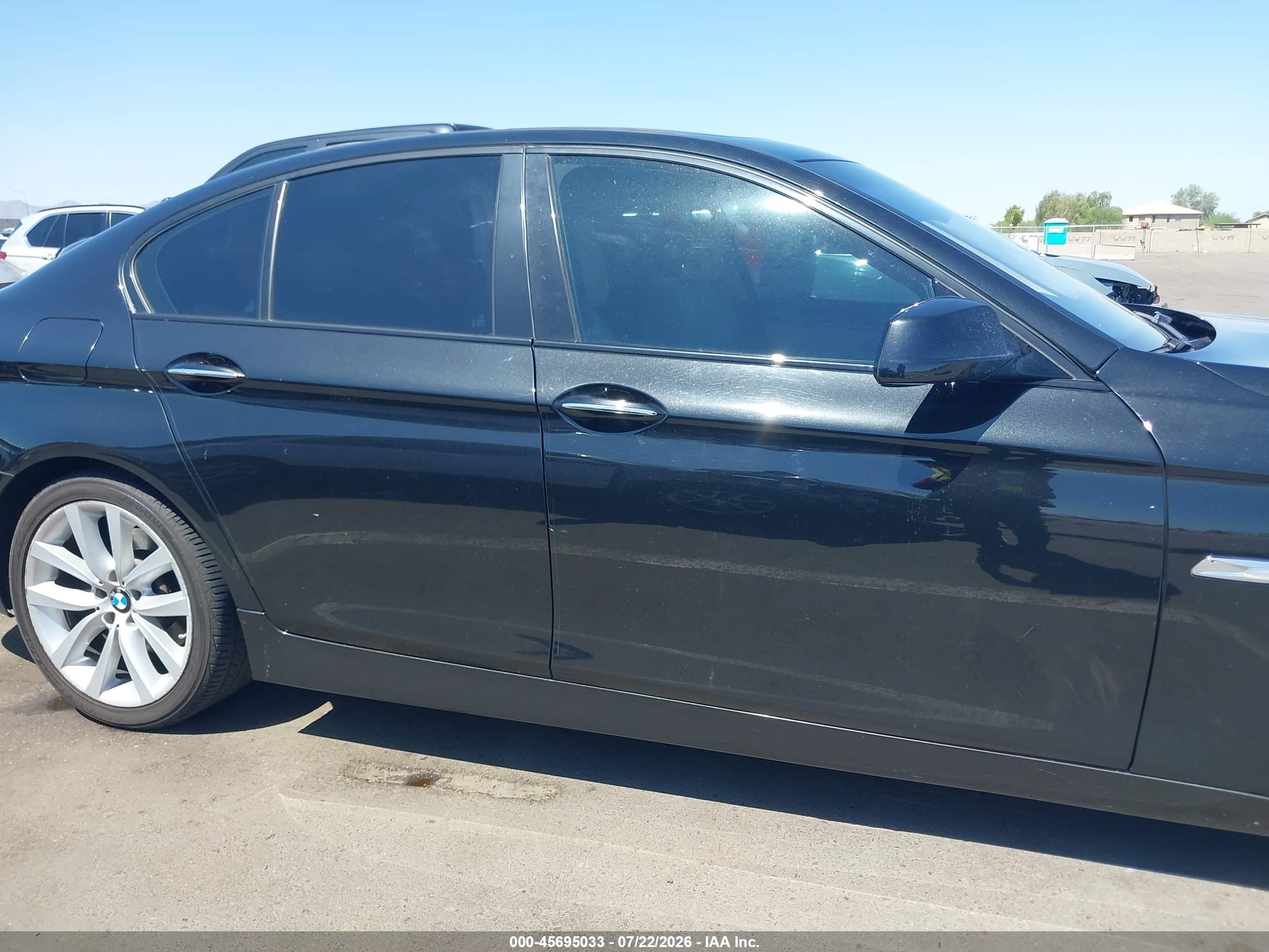 2011 Bmw 528i   Black vin: WBAFR1C52BC744789